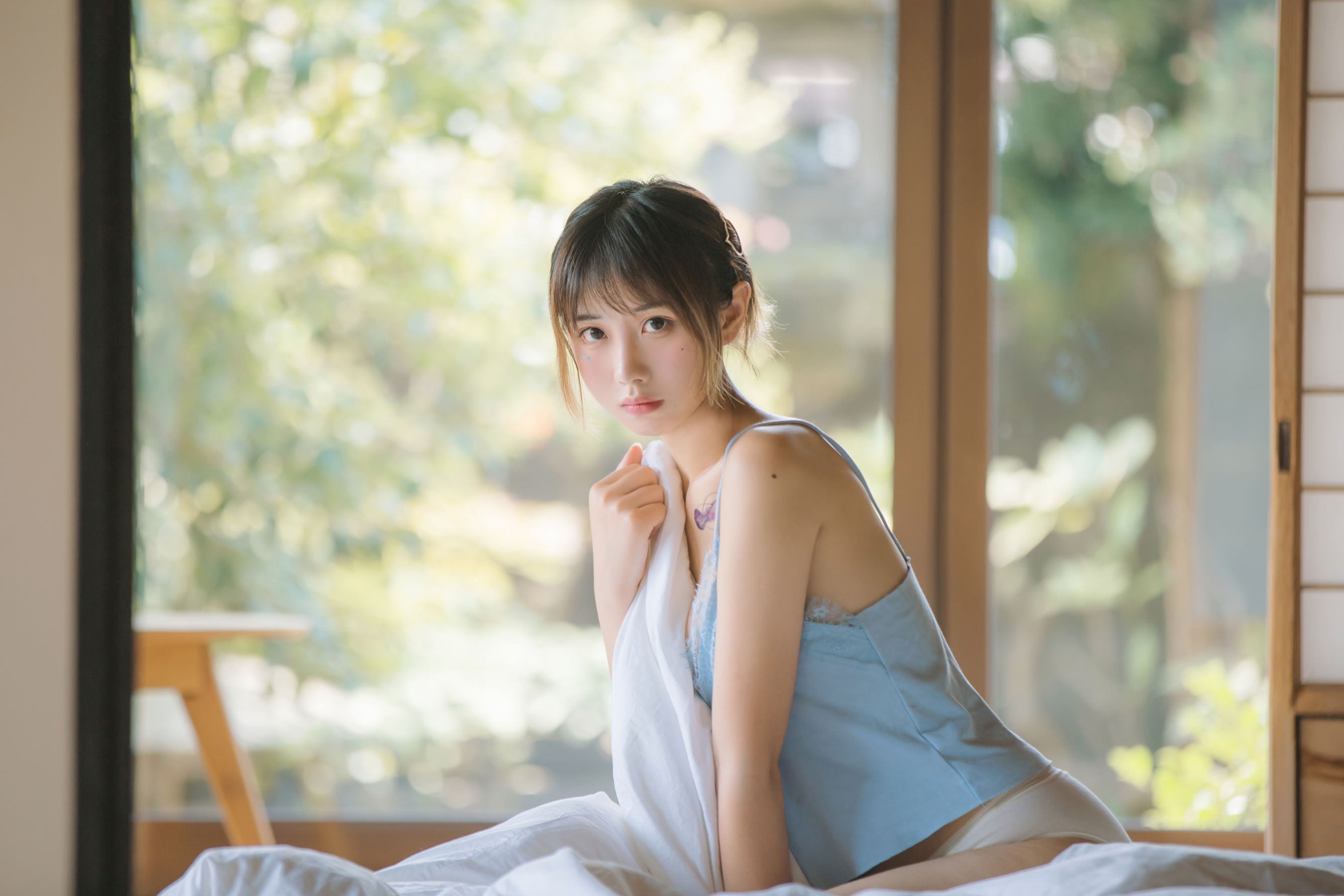 次元少女念雪ww – 夏天日记 [27P] - 秀人网免费无水印在线套图写真