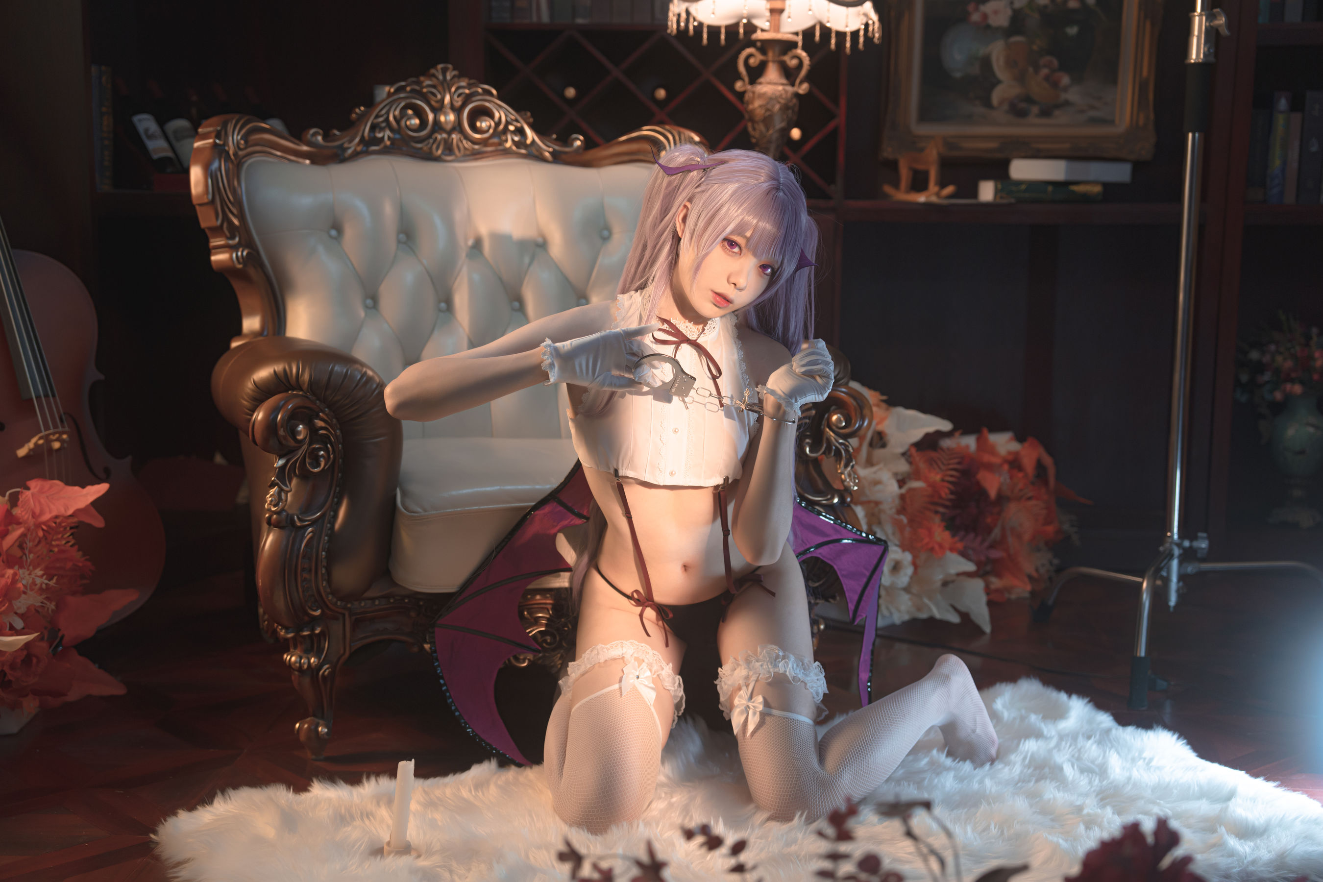 安食Ajiki – 笨拙的小恶魔 [44P] - 秀人网免费无水印在线套图写真