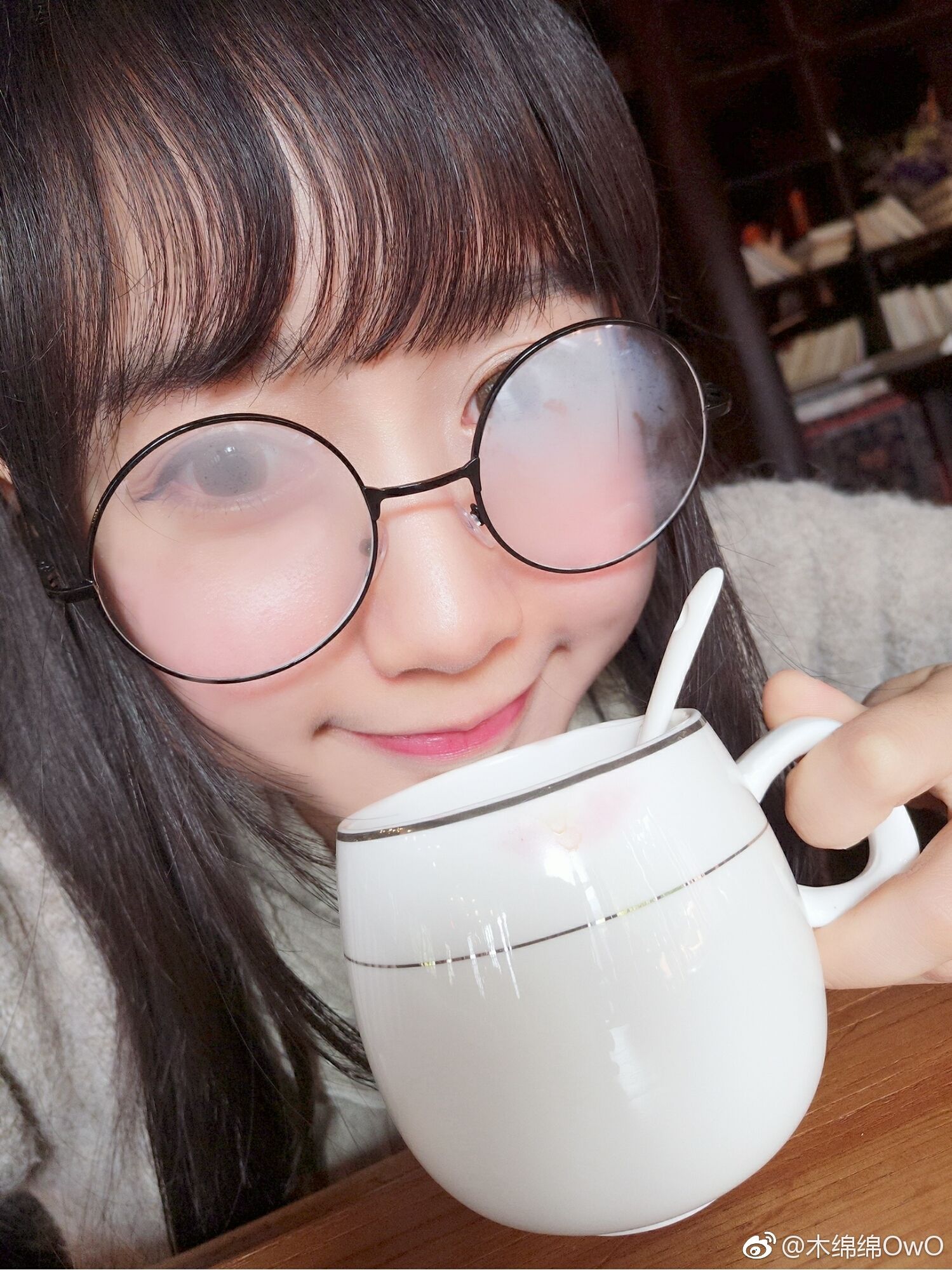 [萝莉COS] 木绵绵OwO – 微博生活照自拍精选合集 [120P] - 秀人网免费无水印在线套图写真