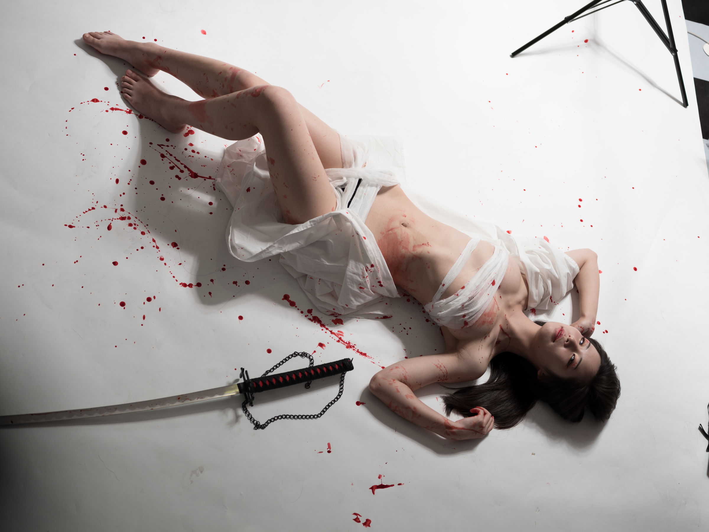 动漫博主爱老师_PhD – 束缚 [31P] - 秀人网免费无水印在线套图写真