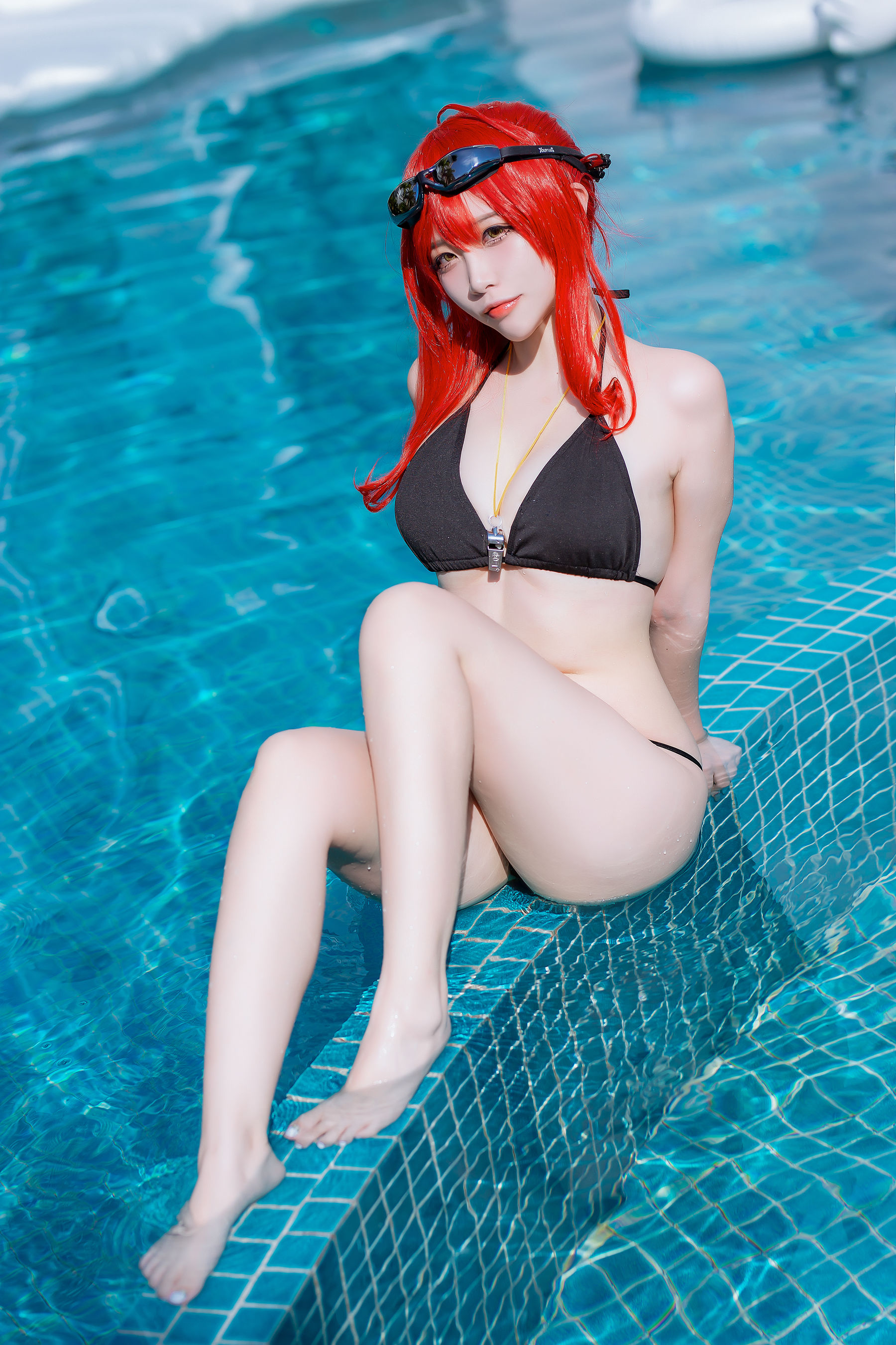 人气Coser二佐Nisa – 碧蓝航线 扎拉泳装 [14P] - 秀人网免费无水印在线套图写真