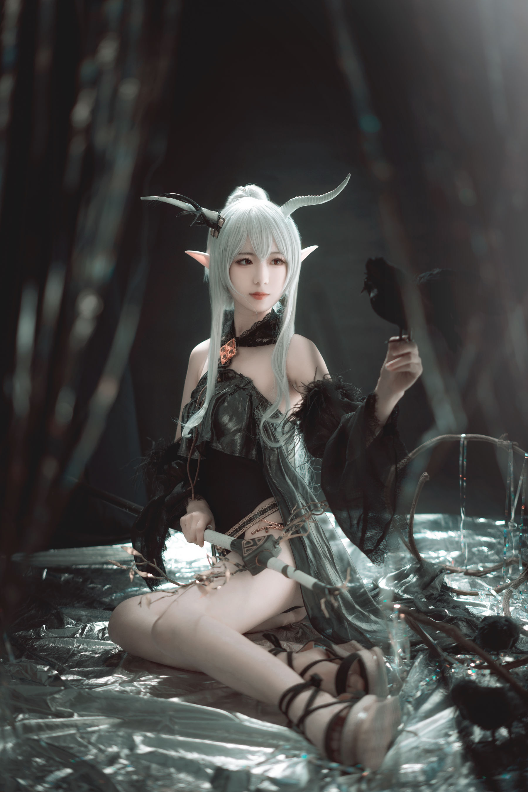 小姐姐弥音音ww 明日方舟 闪灵 [16P] - 秀人网免费无水印在线套图写真