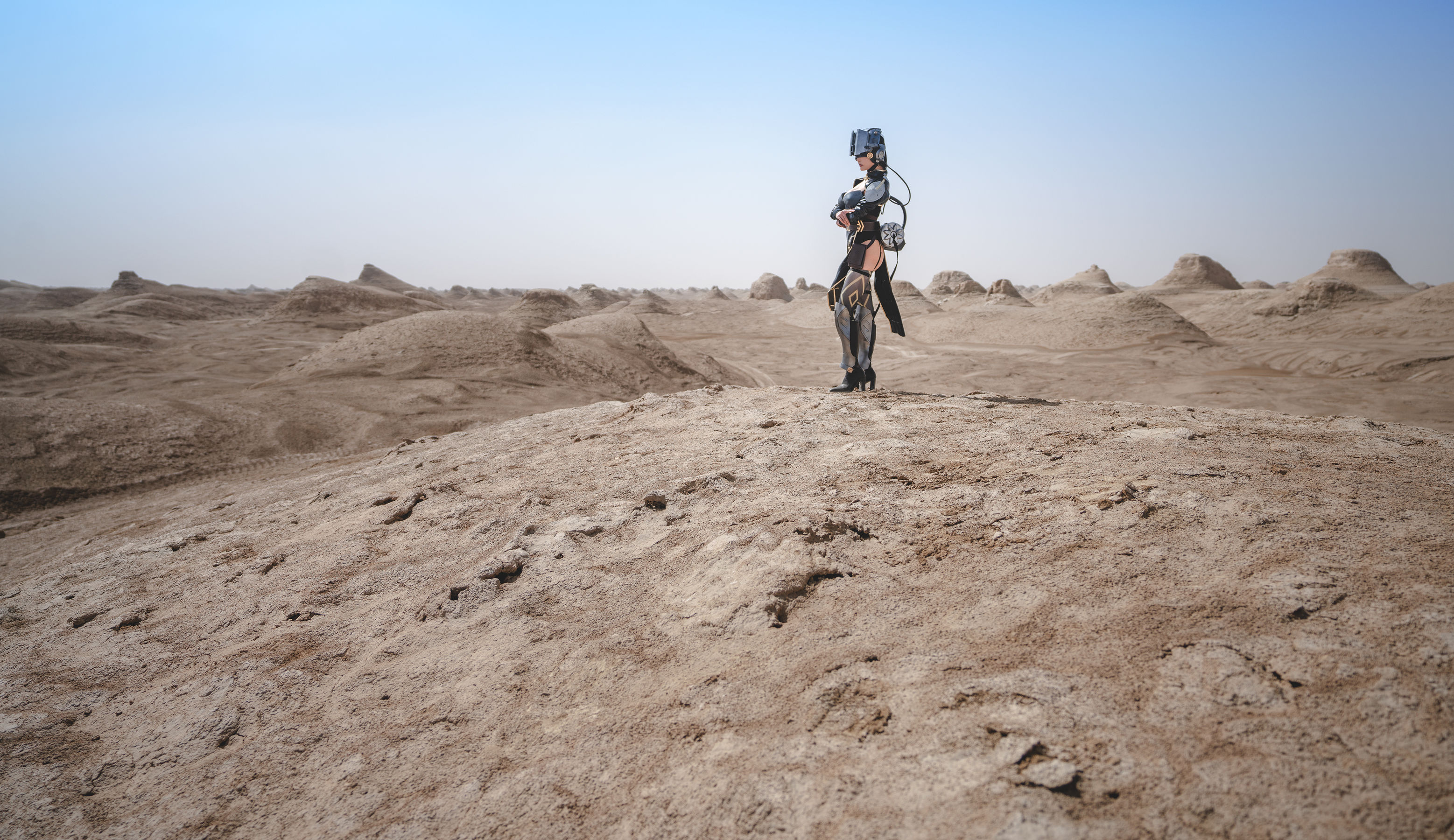 秋和柯基(夏小秋秋秋) – 荷光者梵蒂 [30P] - 秀人网免费无水印在线套图写真