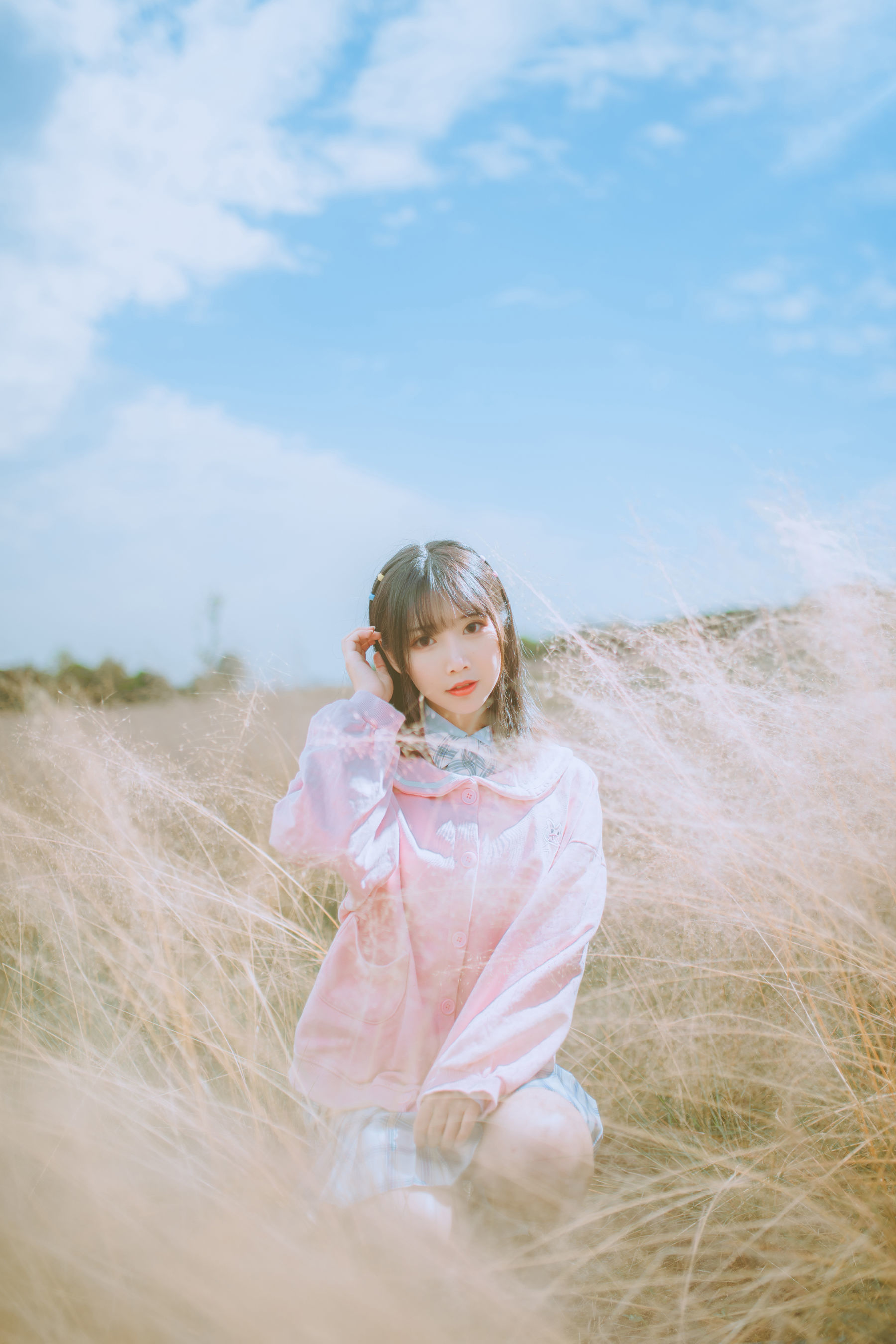 可爱人气Coser面饼仙儿 粉黛草JK [19P] - 秀人网免费无水印在线套图写真