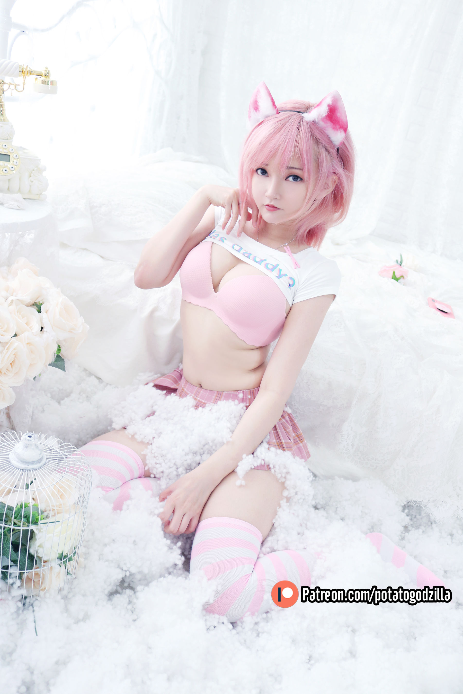Coser小姐姐Potato Godzilla – Pink Casual [36P] - 秀人网免费无水印在线套图写真