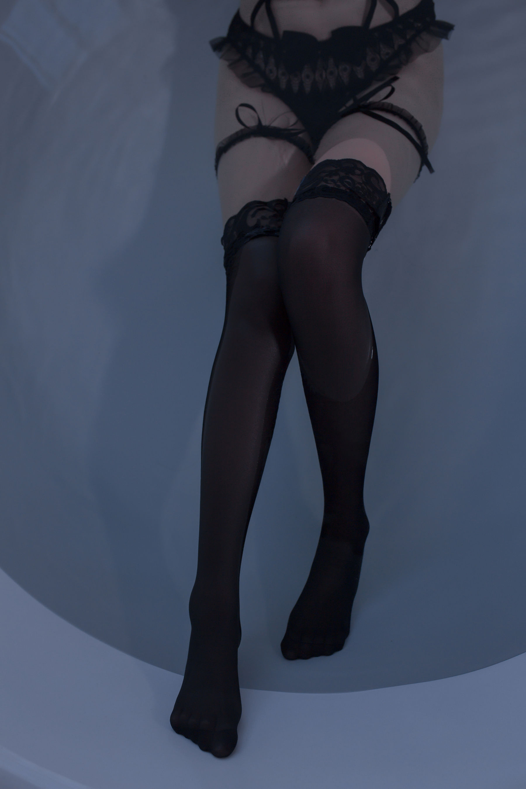 疯猫ss – 蓝色忧郁 [36P] - 秀人网免费无水印在线套图写真