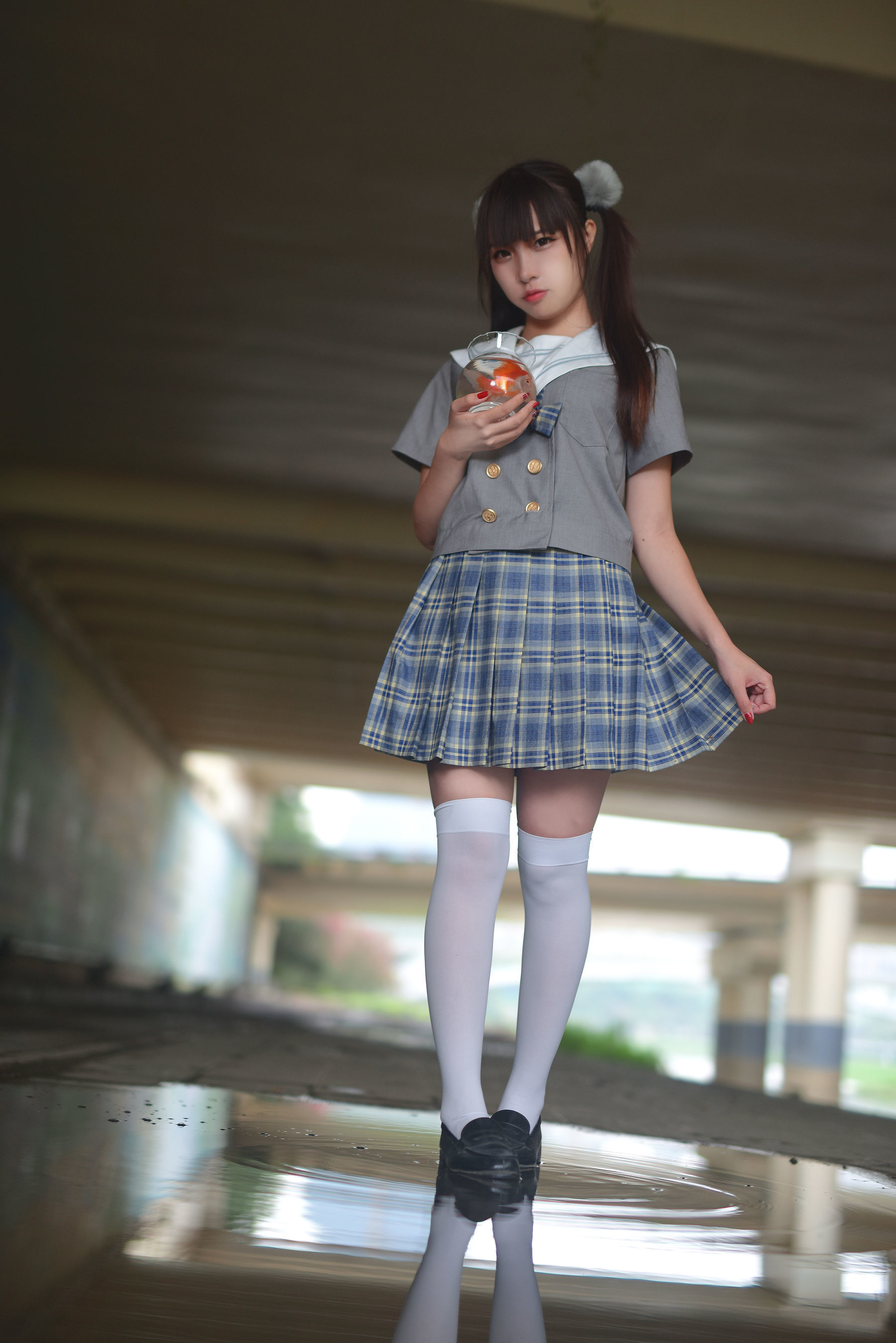 人气Coser二佐Nisa – JK水手服 [19P] - 秀人网免费无水印在线套图写真