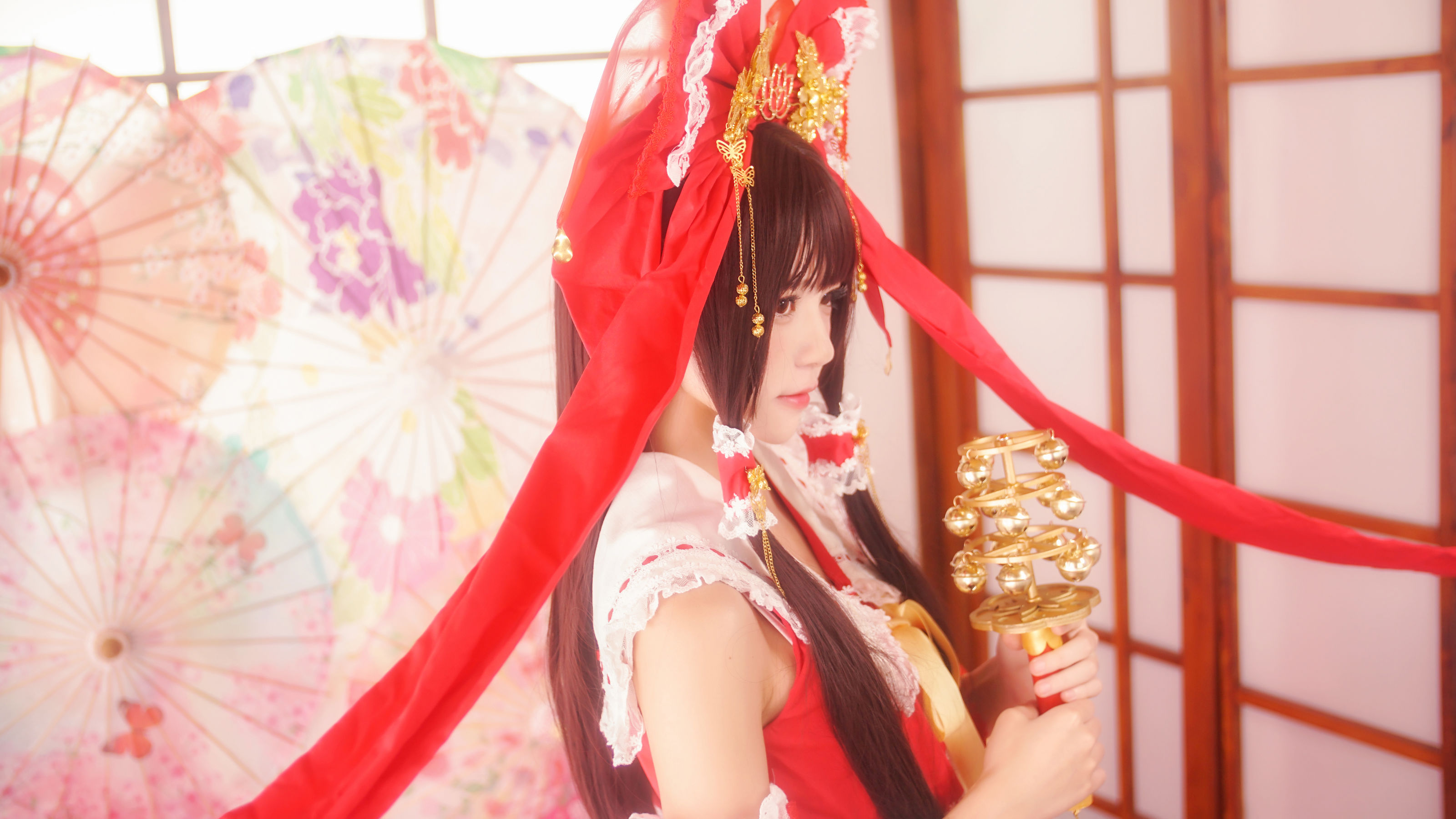 [萝莉COS] 桜桃喵《灵梦 新年快乐》 [45P] - 秀人网免费无水印在线套图写真