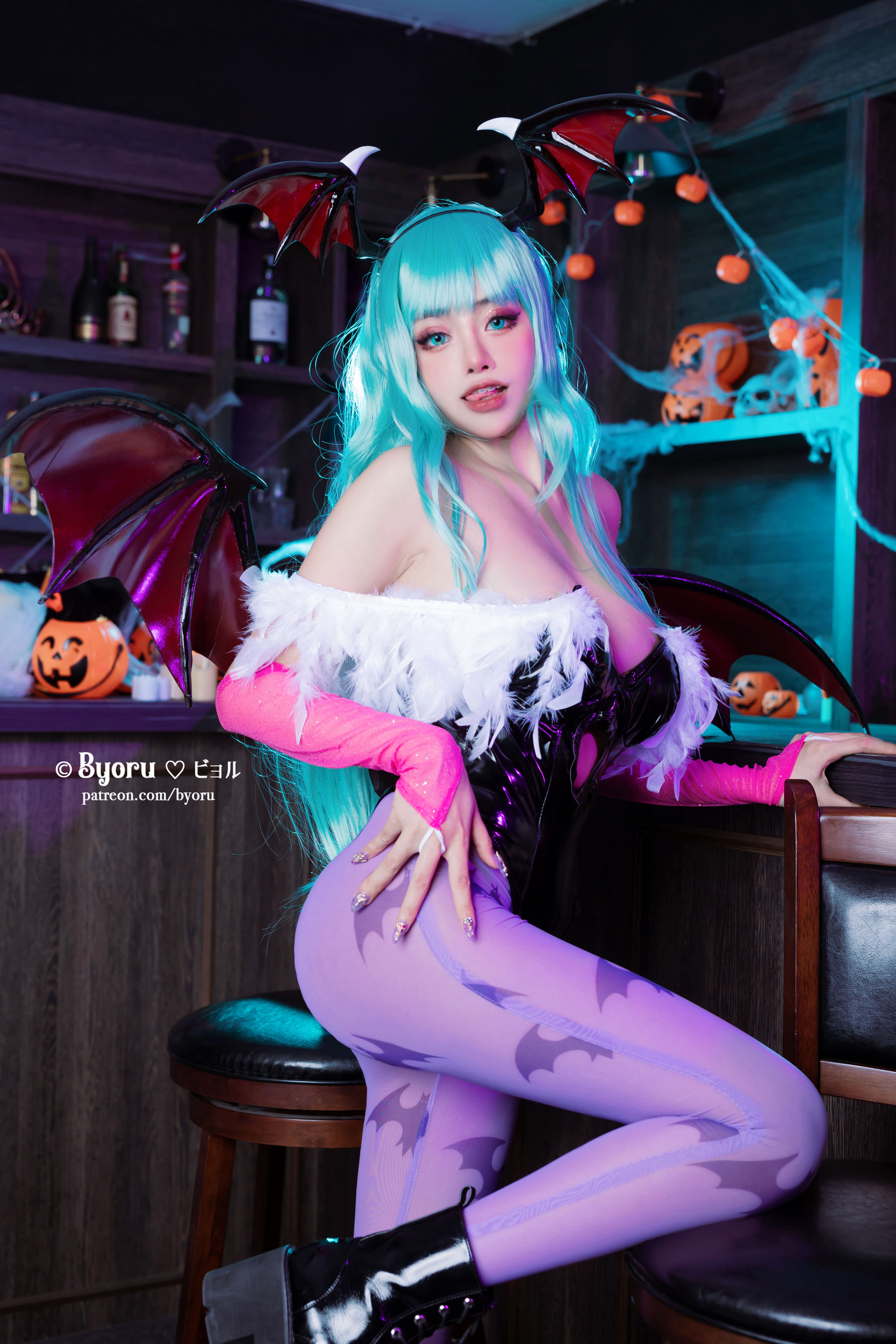 日本性感萝莉Byoru – Morrigan [32P] - 秀人网免费无水印在线套图写真