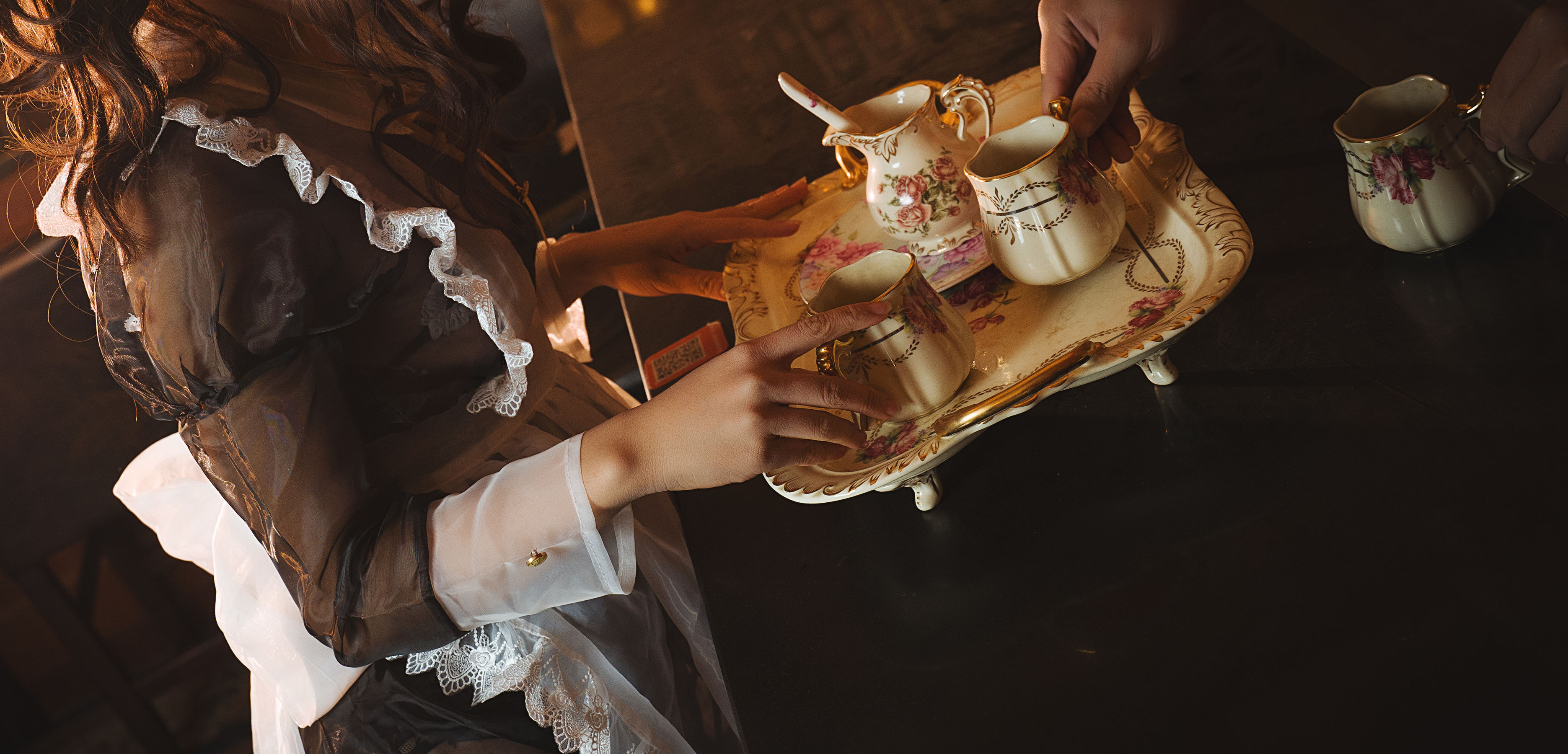 一笑芳香沁写真 – 透明女仆 [21P] - 秀人网免费无水印在线套图写真