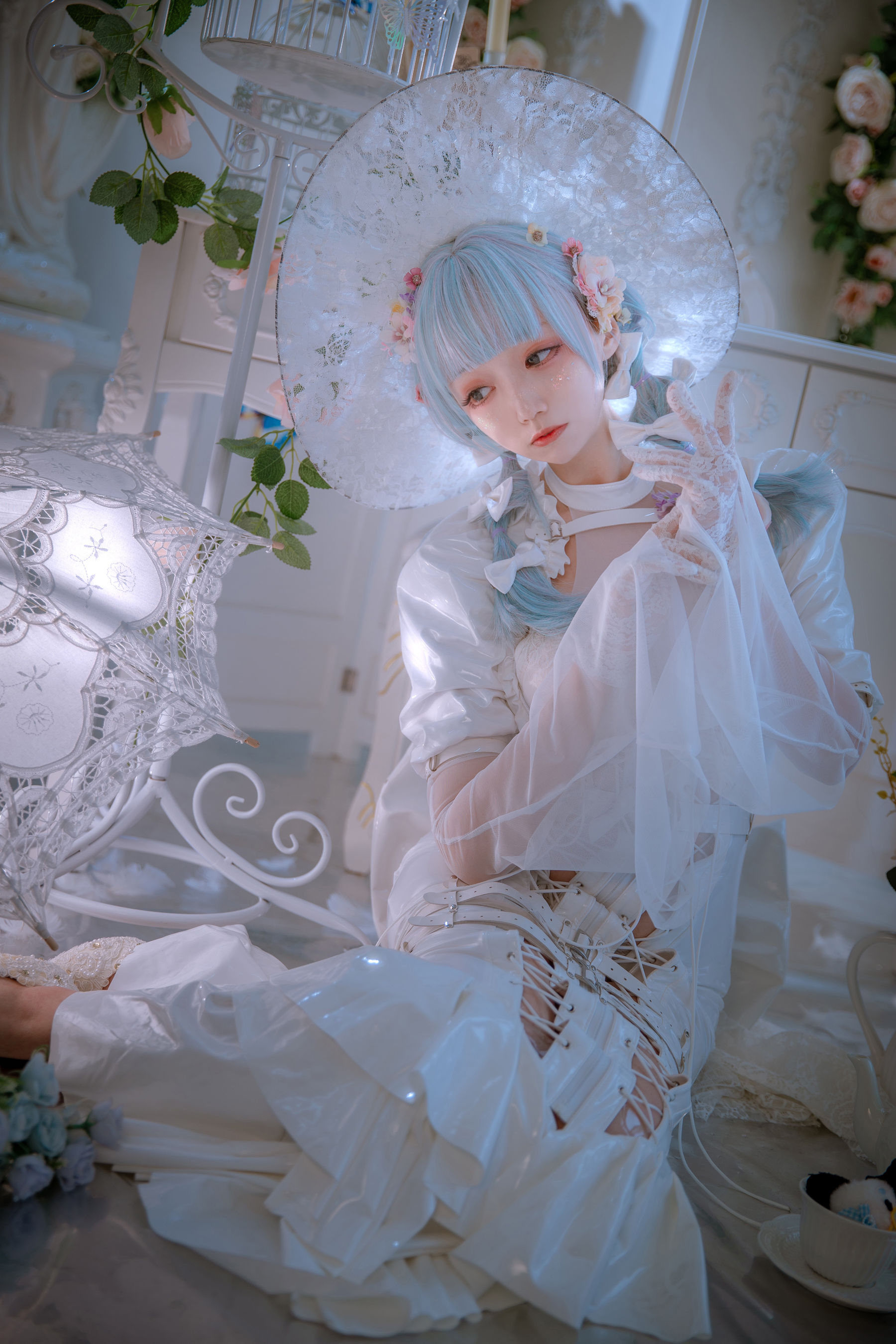 小野寺地瓜 – 纯白魔女 [15P] - 秀人网免费无水印在线套图写真