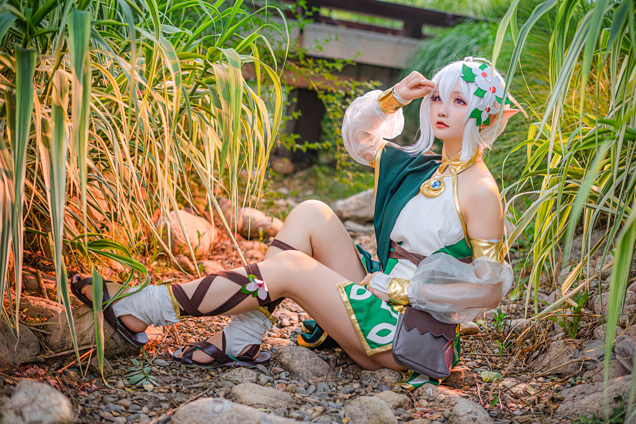 Coser小姐姐星之迟迟 – 秘密花园 可可萝 [17P] - 秀人网免费无水印在线套图写真