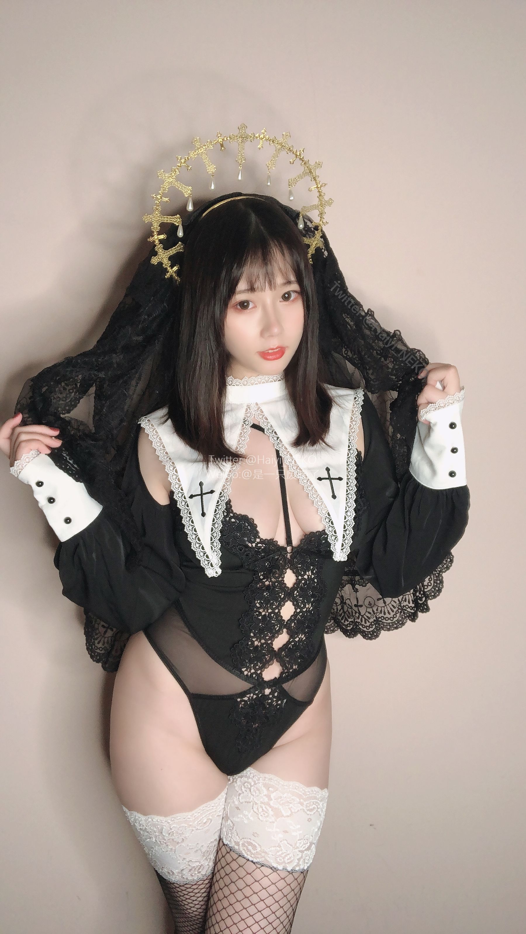 是一只废喵了[Fantia] 2022年09月图集 [35P] - 秀人网免费无水印在线套图写真