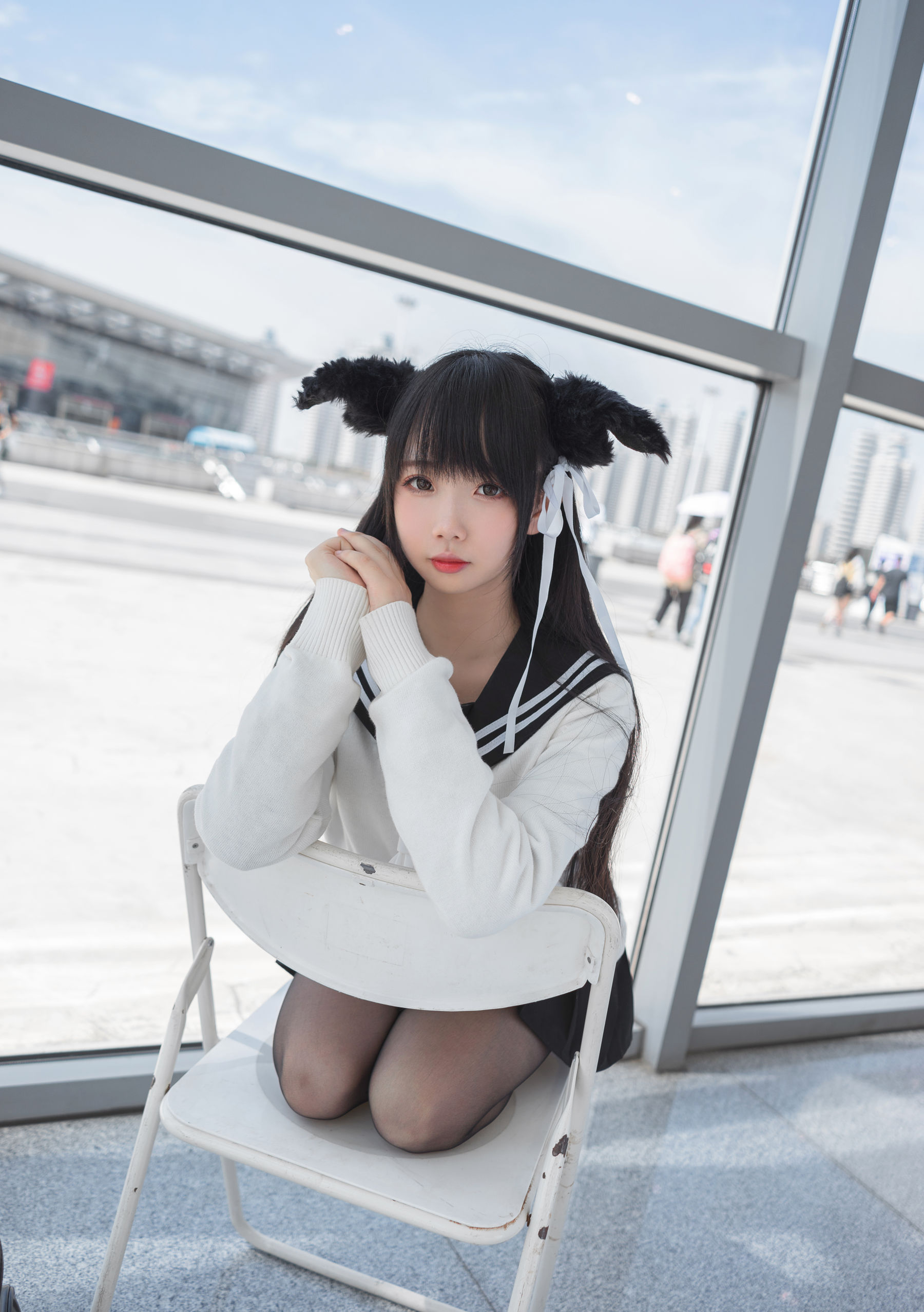 Cos小姐姐雪琪 – 漫展上的小姐姐 [42P] - 秀人网免费无水印在线套图写真