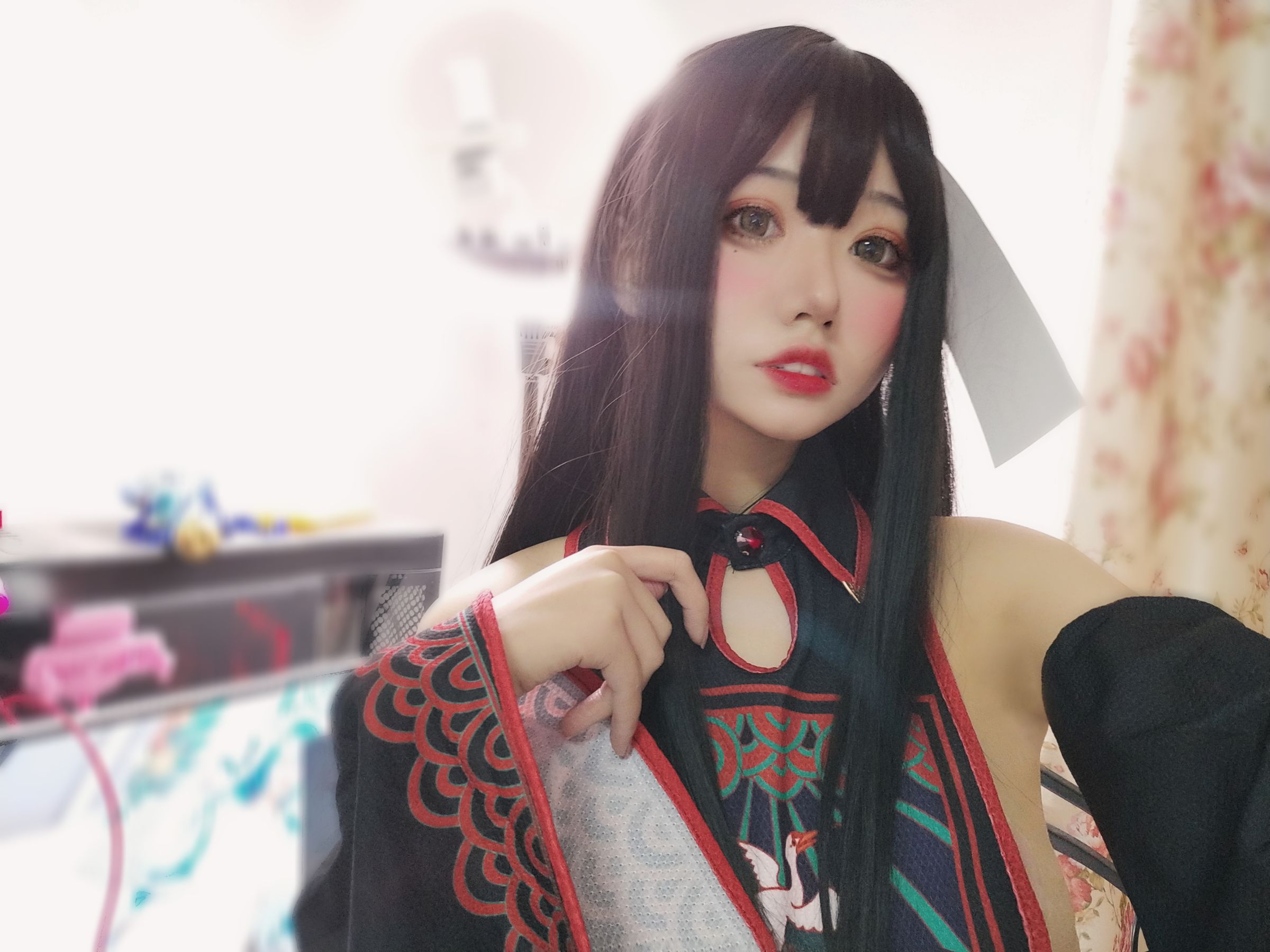 猫君君MaoJun – 小僵尸 [14P] - 秀人网免费无水印在线套图写真