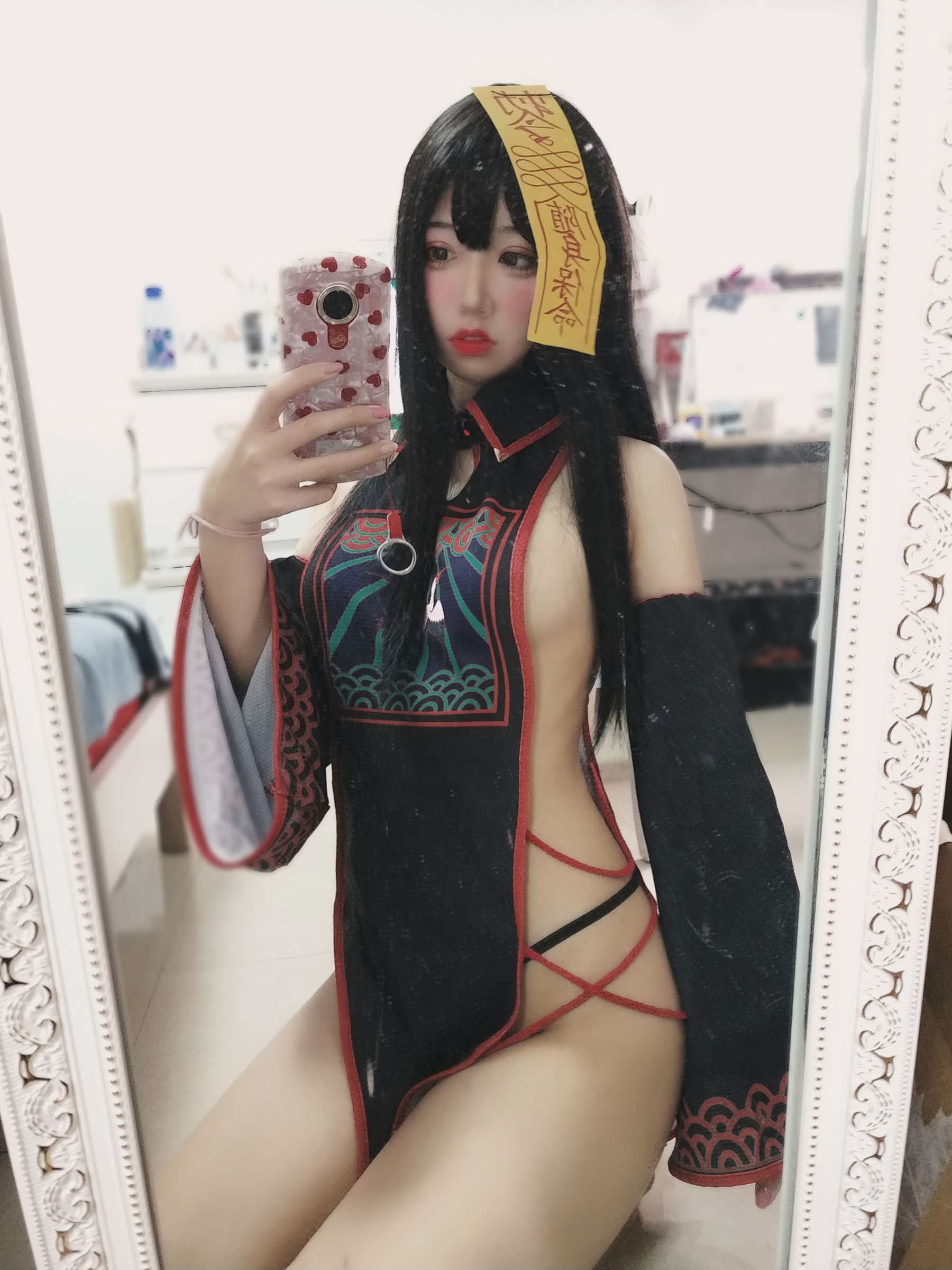 猫君君MaoJun – 小僵尸 [14P] - 秀人网免费无水印在线套图写真