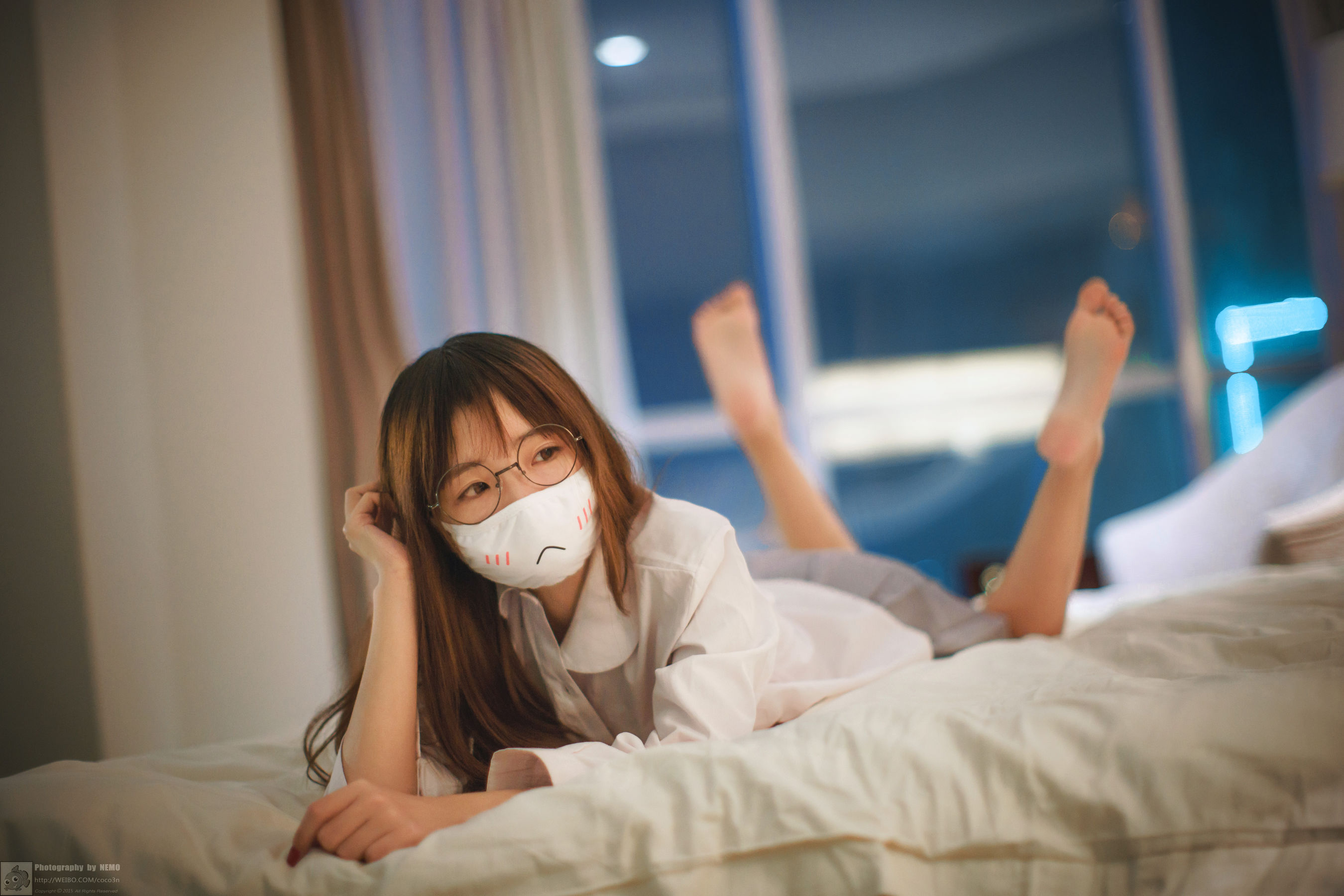 萝莉御子Yumiko 口罩 [20P] - 秀人网免费无水印在线套图写真