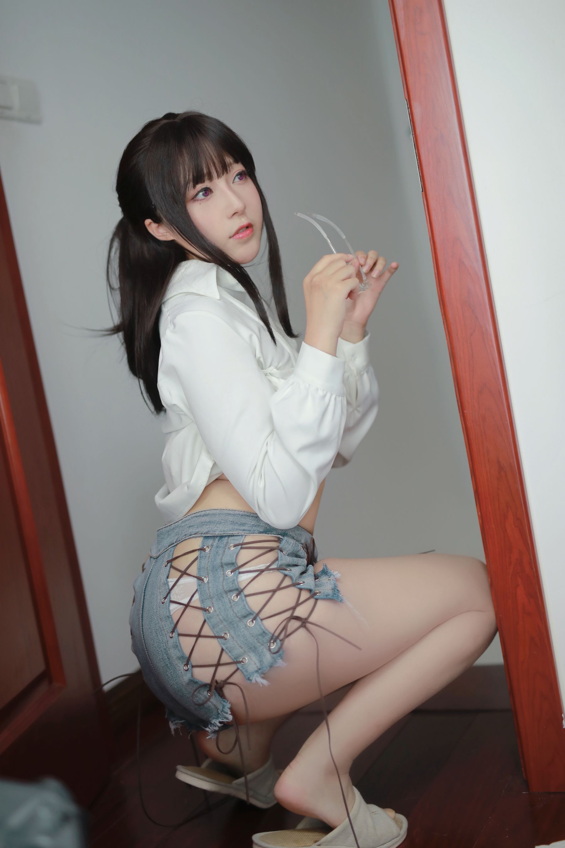 小容仔咕咕咕 – 创口贴OL [36P] - 秀人网免费无水印在线套图写真