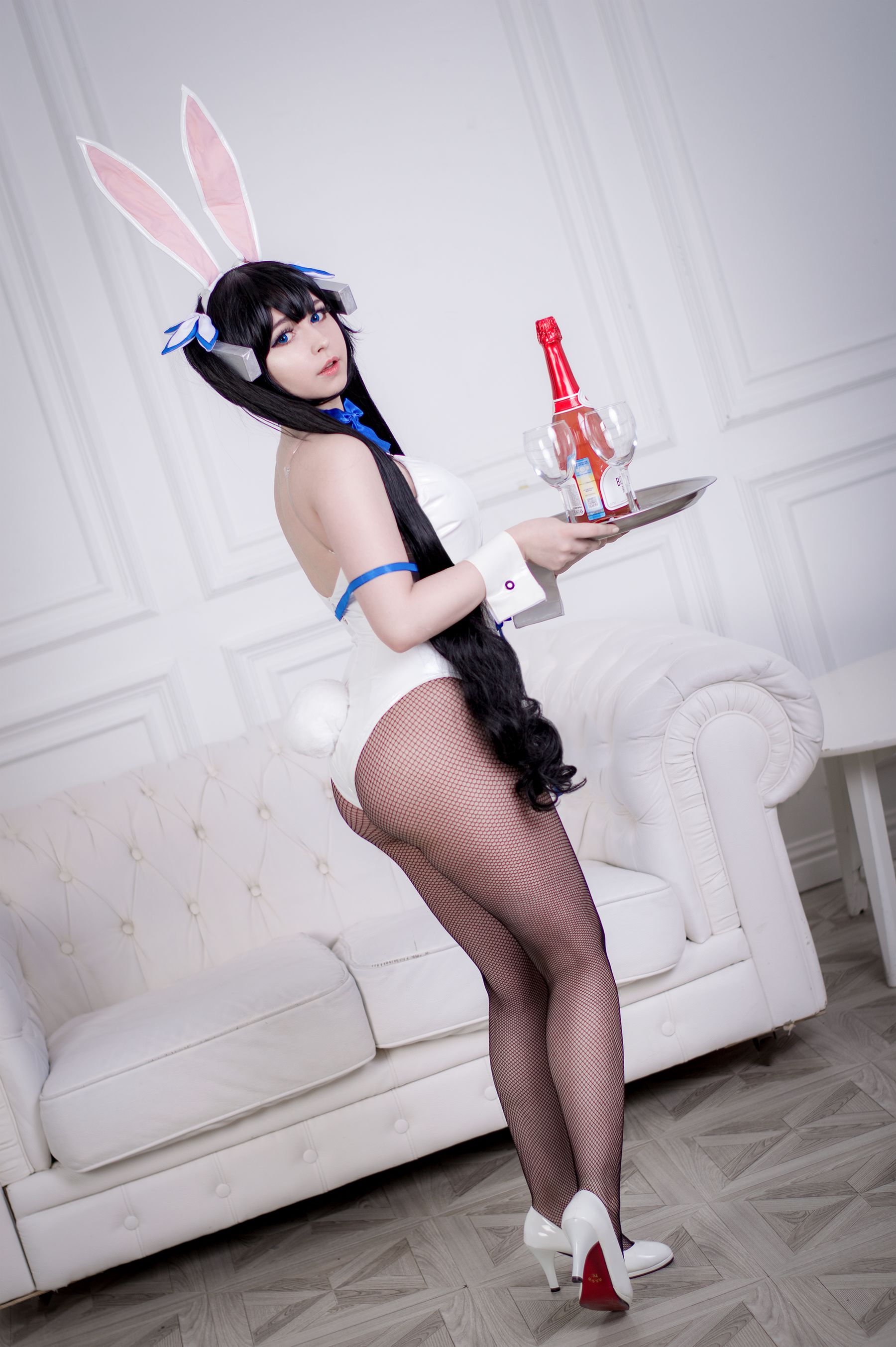 Yoshinobi – Hestia Bunny [45P] - 秀人网免费无水印在线套图写真