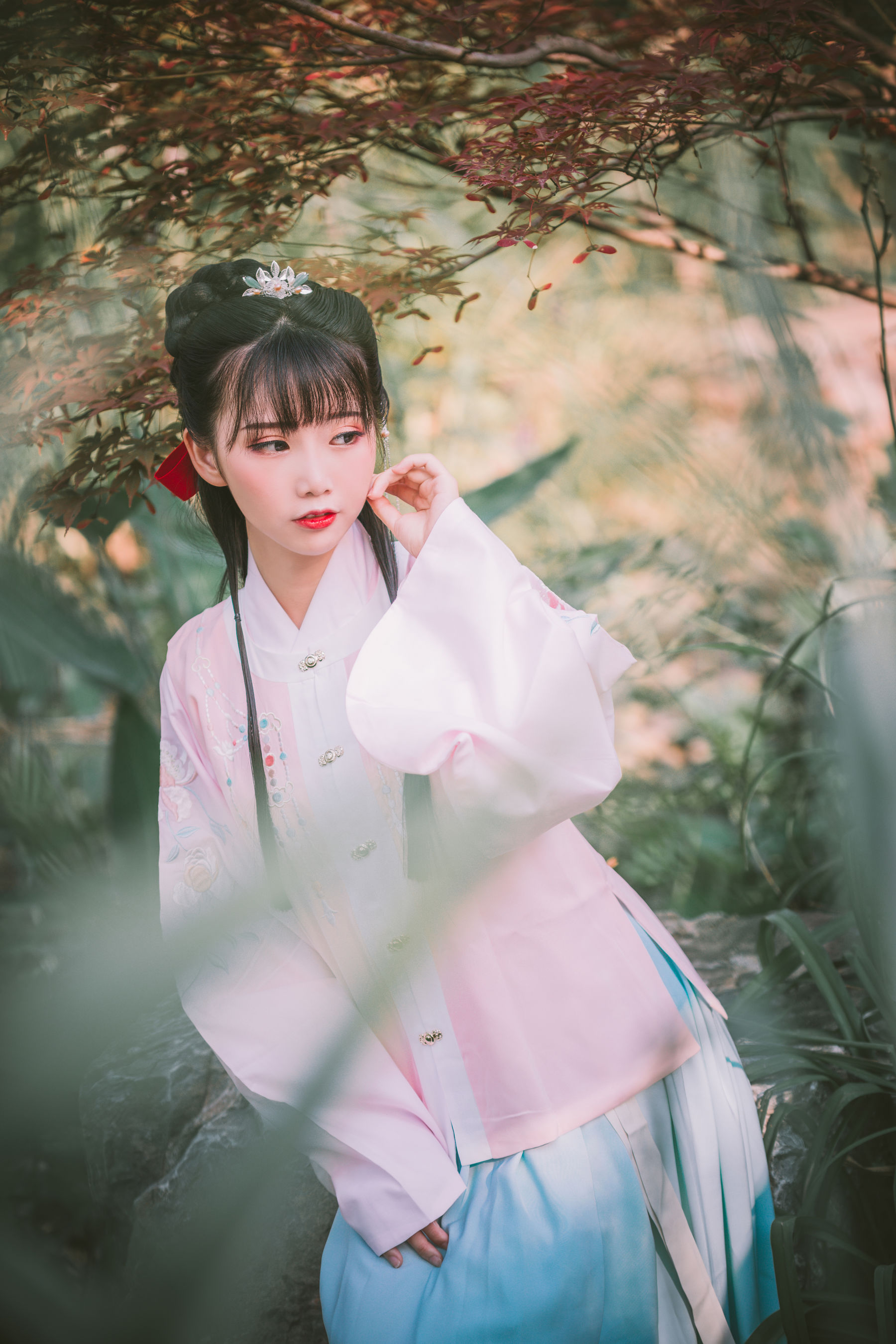 可爱人气Coser面饼仙儿 – 明治汉服 [22P] - 秀人网免费无水印在线套图写真