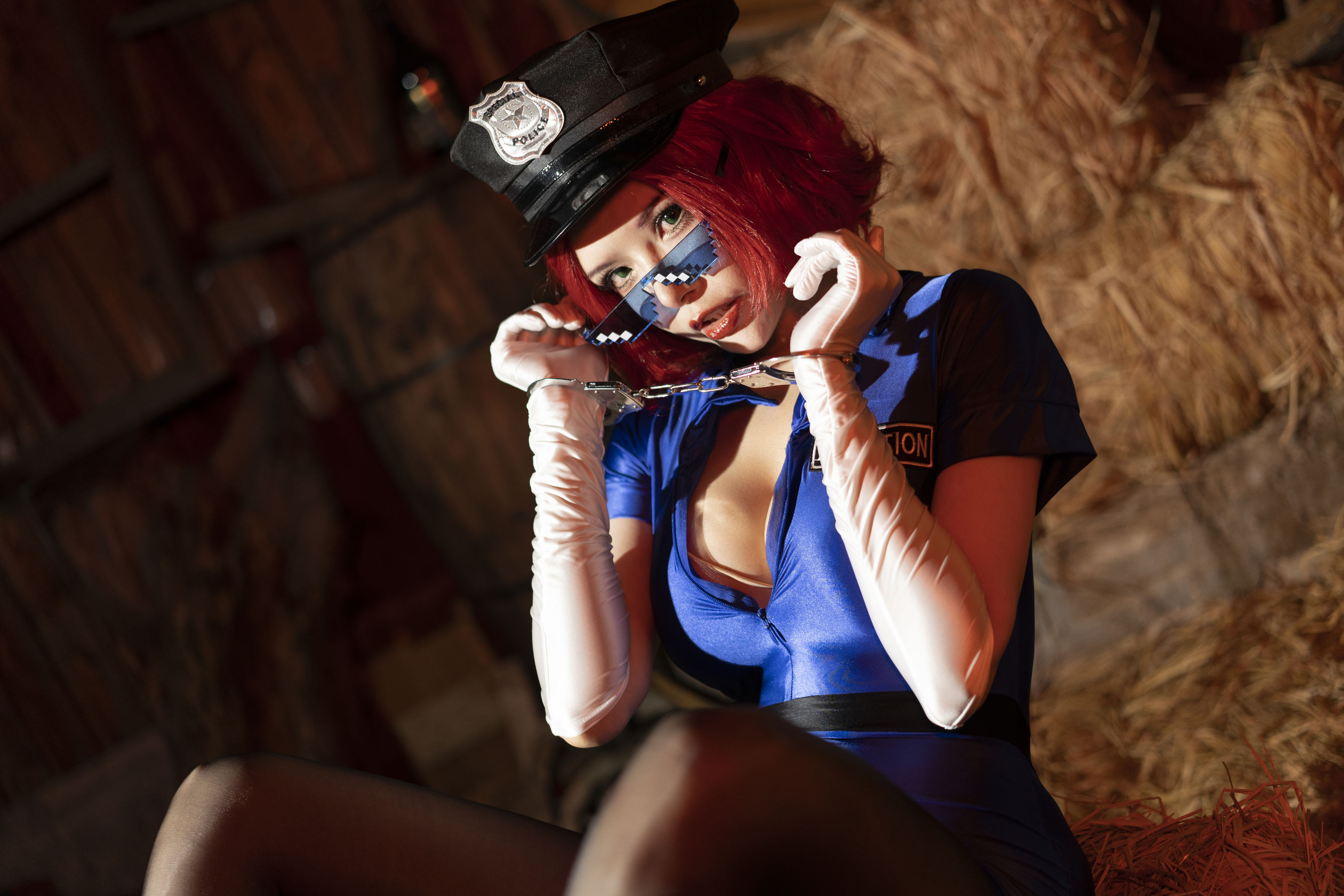 秋和柯基(夏小秋秋秋) – 警匪游戏 [69P] - 秀人网免费无水印在线套图写真