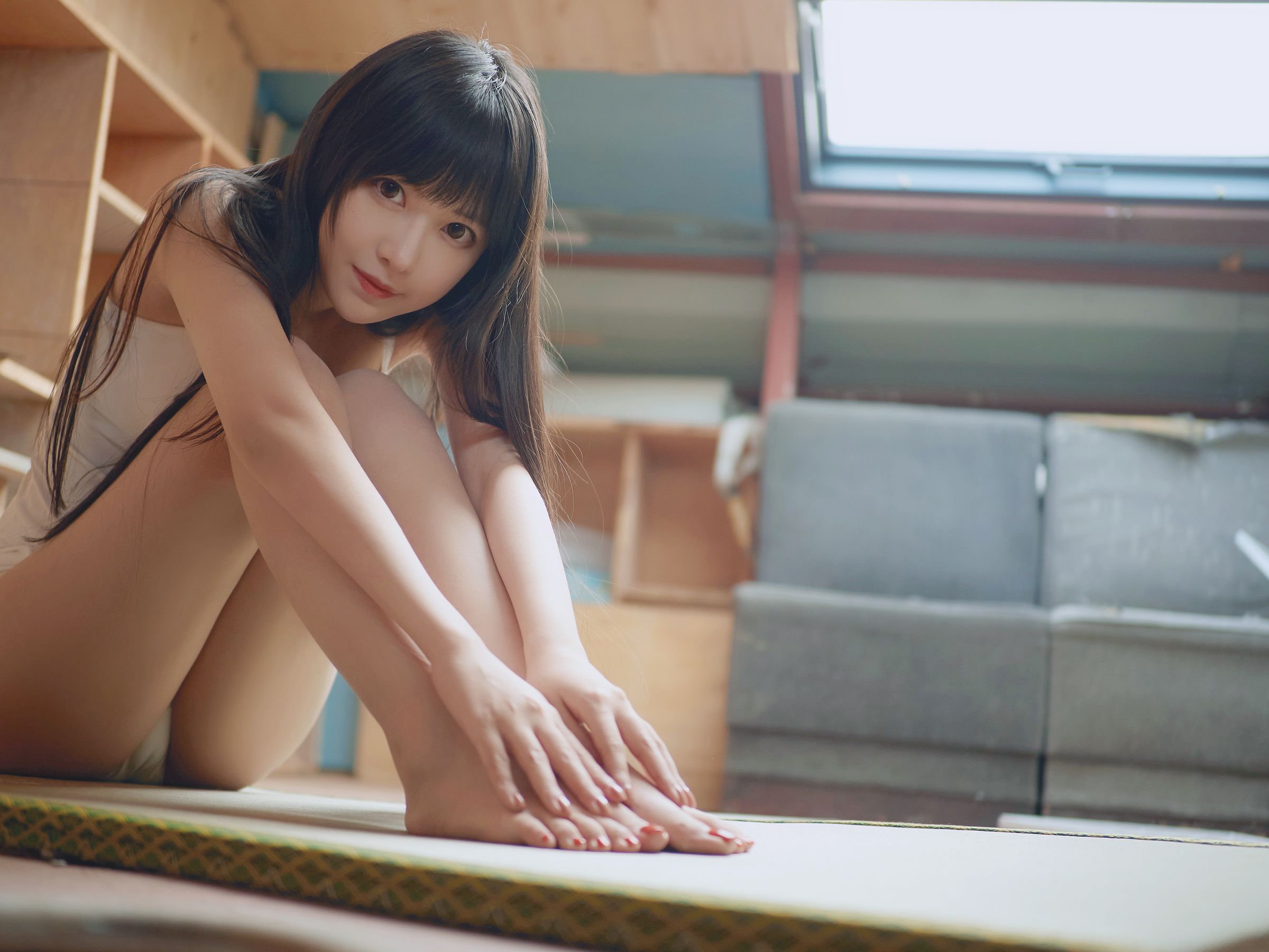 Shika小鹿鹿 – 羽鸟 [17P] - 秀人网免费无水印在线套图写真