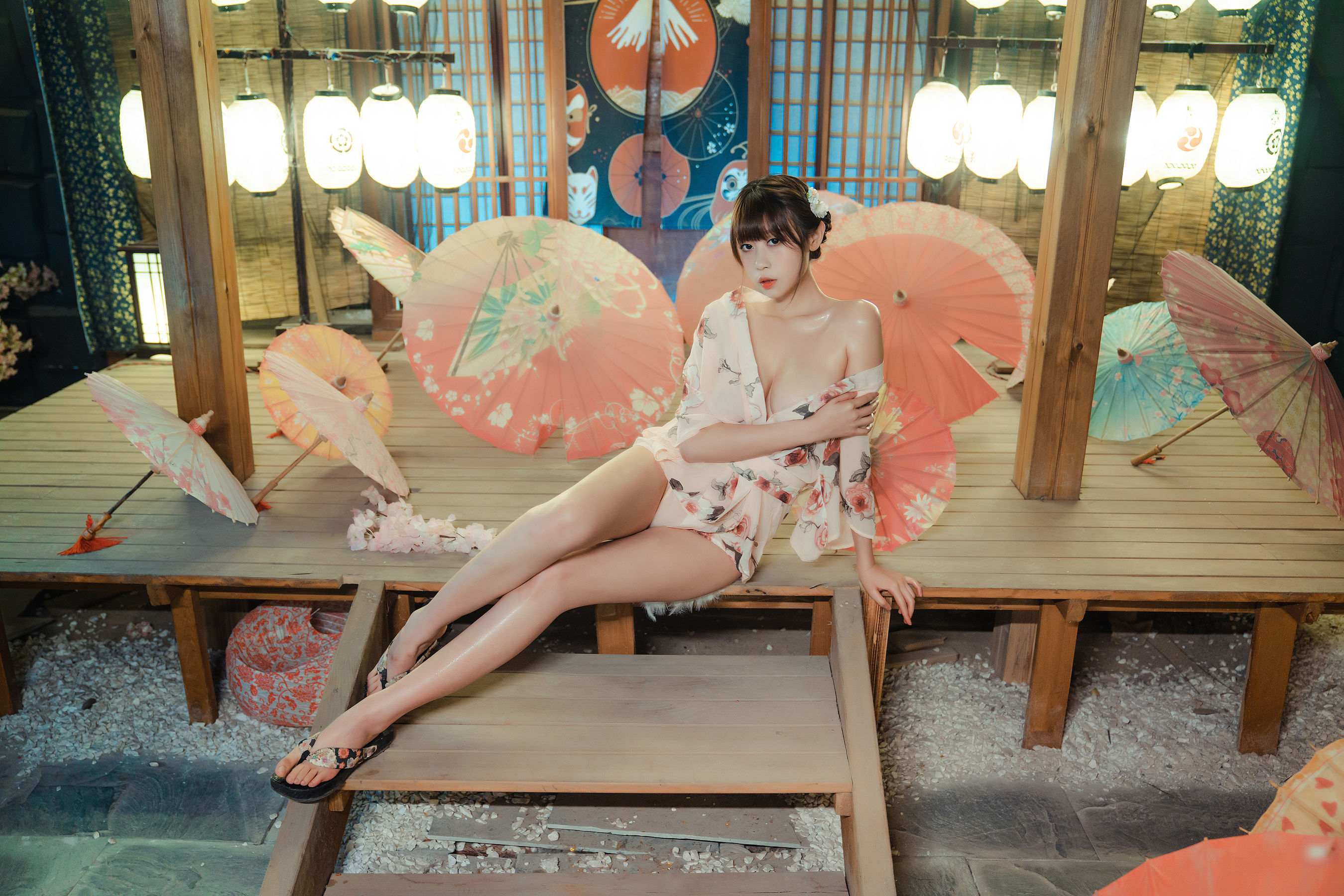 萌妹奈汐酱nice – 老板娘 4.0 [30P] - 秀人网免费无水印在线套图写真