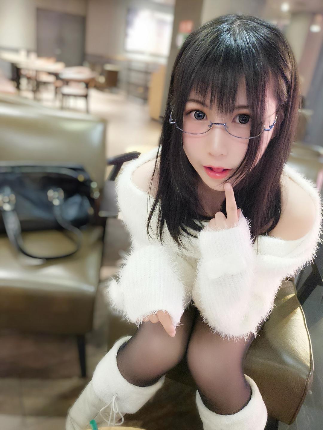 [萝莉COS] 逐月su – Pr社作品集 [98P] - 秀人网免费无水印在线套图写真