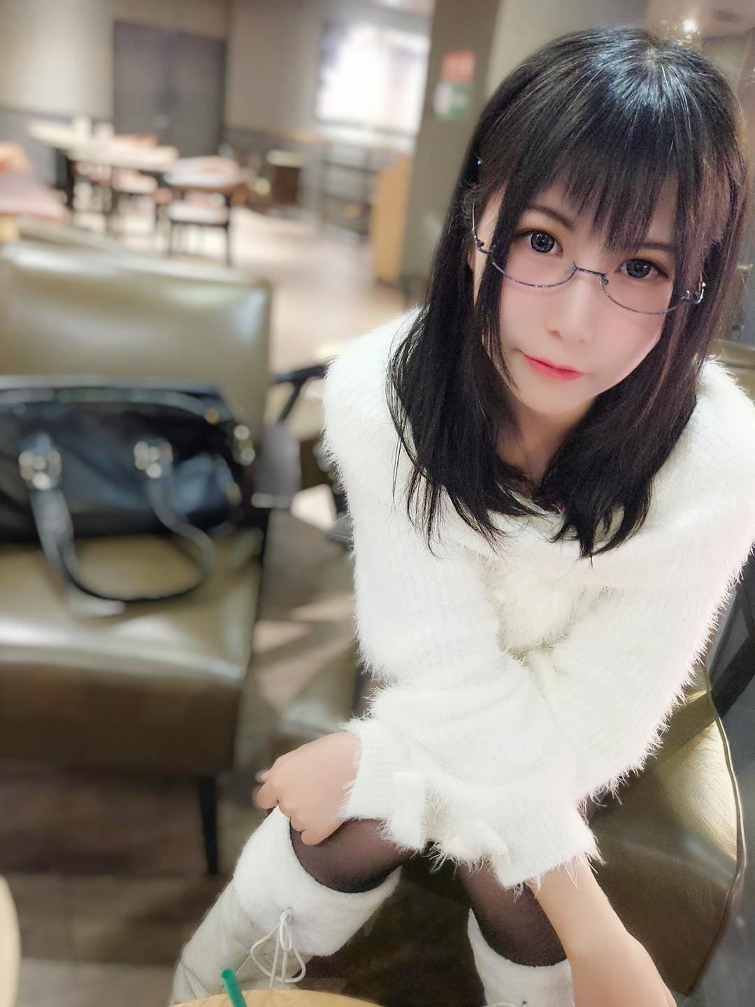 [萝莉COS] 逐月su – Pr社作品集 [98P] - 秀人网免费无水印在线套图写真