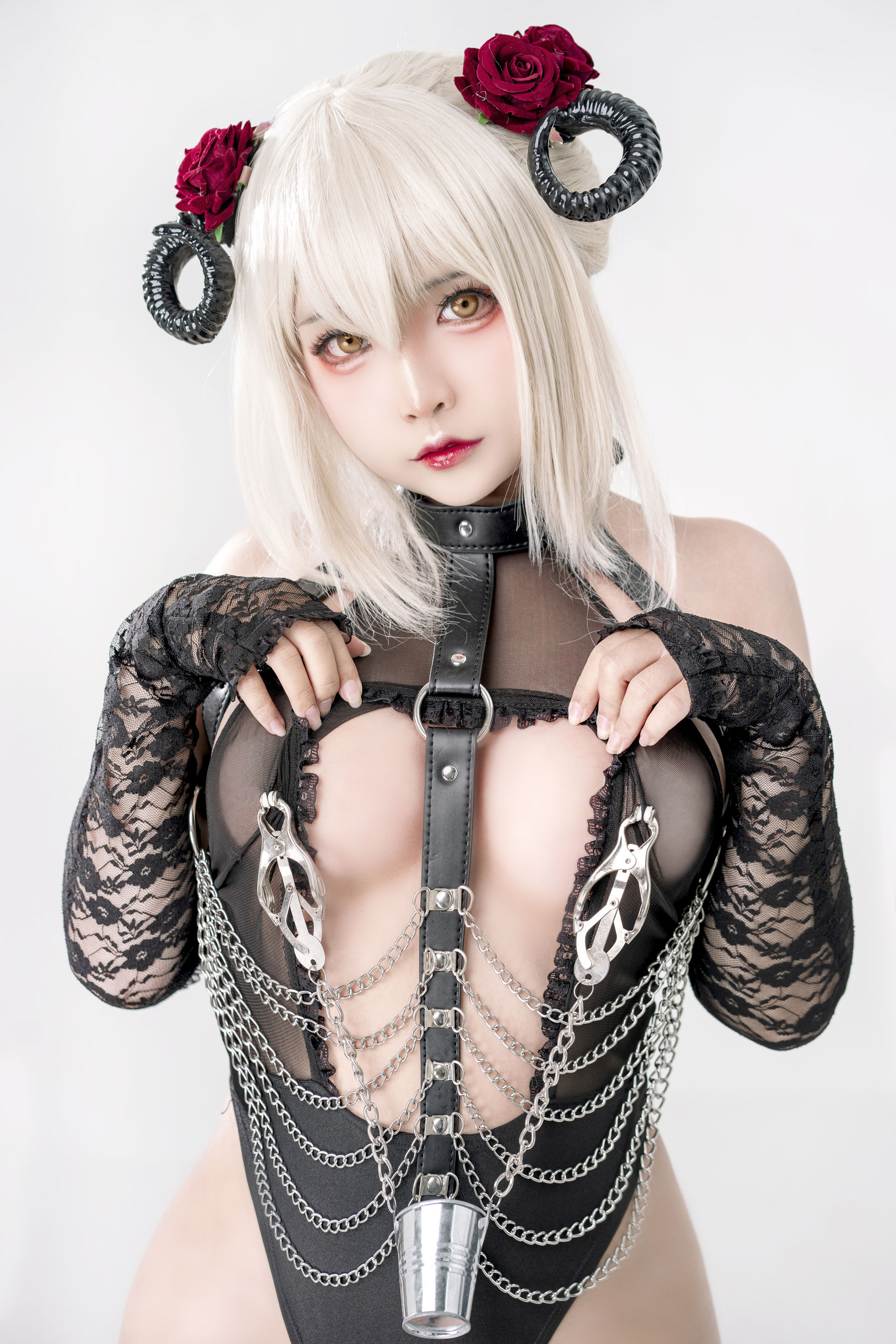 Sayo Momo – Saber Alter the devil [20P] - 秀人网免费无水印在线套图写真