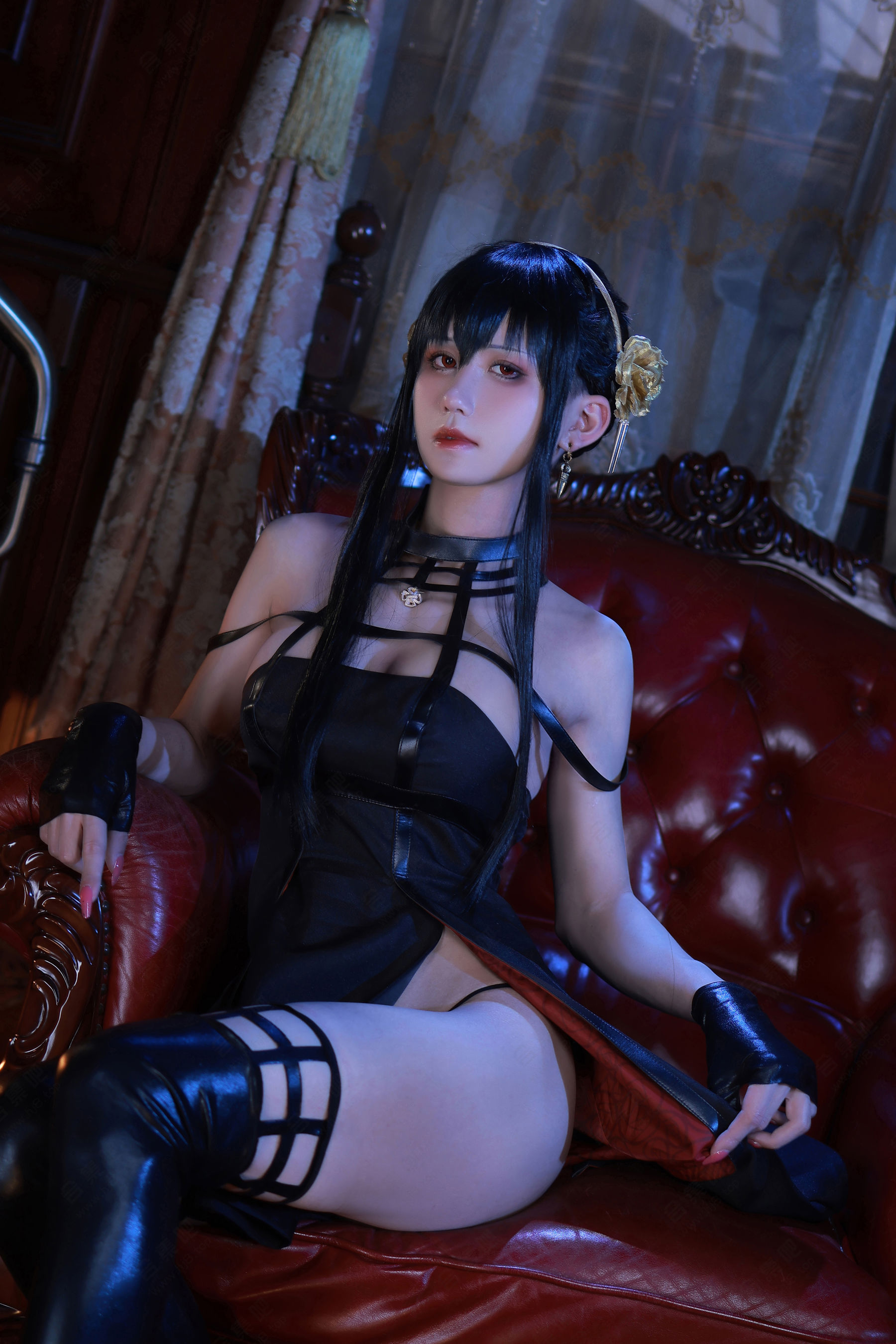 动漫博主桜满三时 – 约尔礼服 [44P] - 秀人网免费无水印在线套图写真