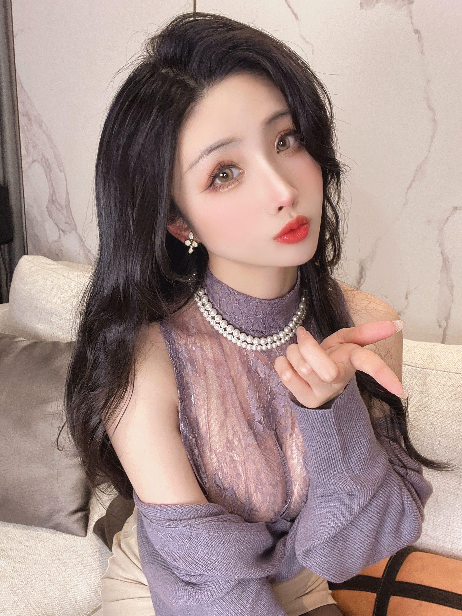 COS福利rioko凉凉子 情人节巧克力 [39P] - 秀人网免费无水印在线套图写真