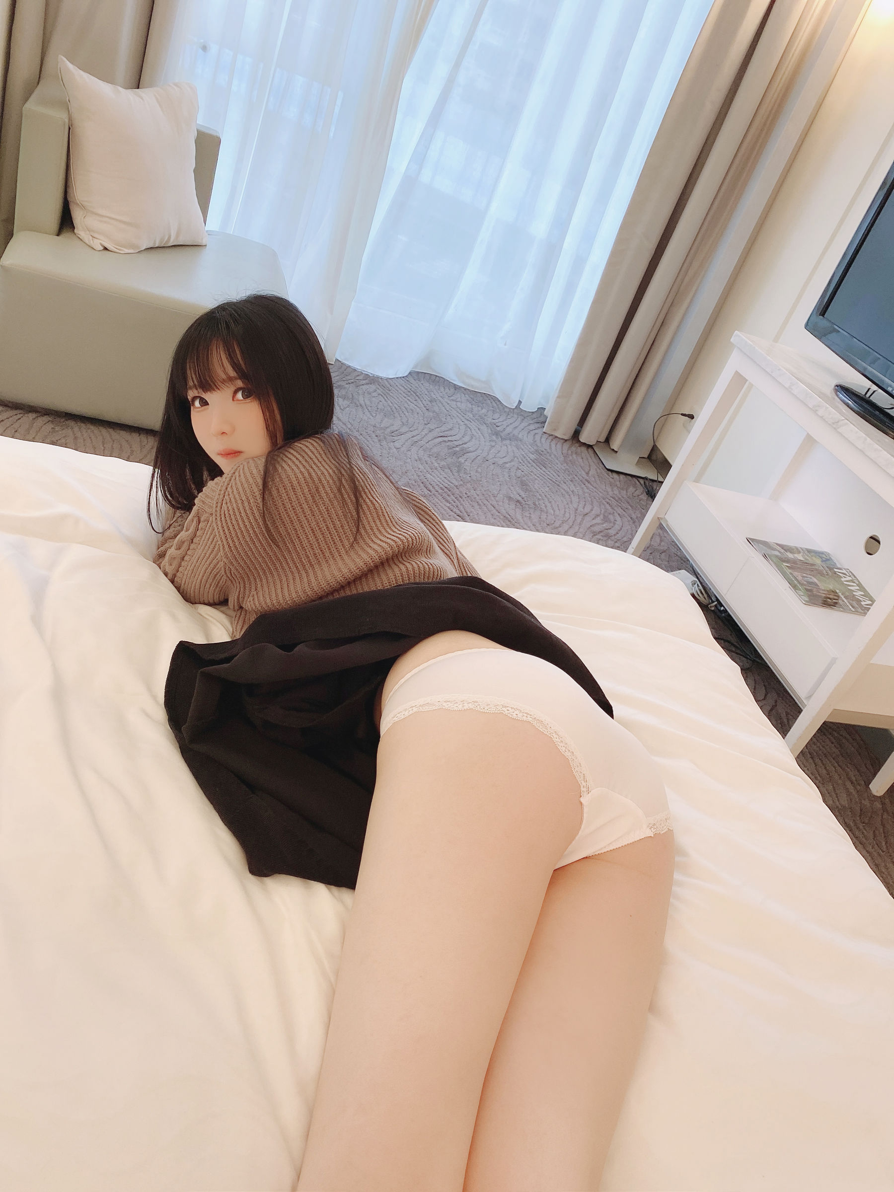 微博妹纸霜月shimo[fantia] 2023-02-24 ホテルデート [23P] - 秀人网免费无水印在线套图写真