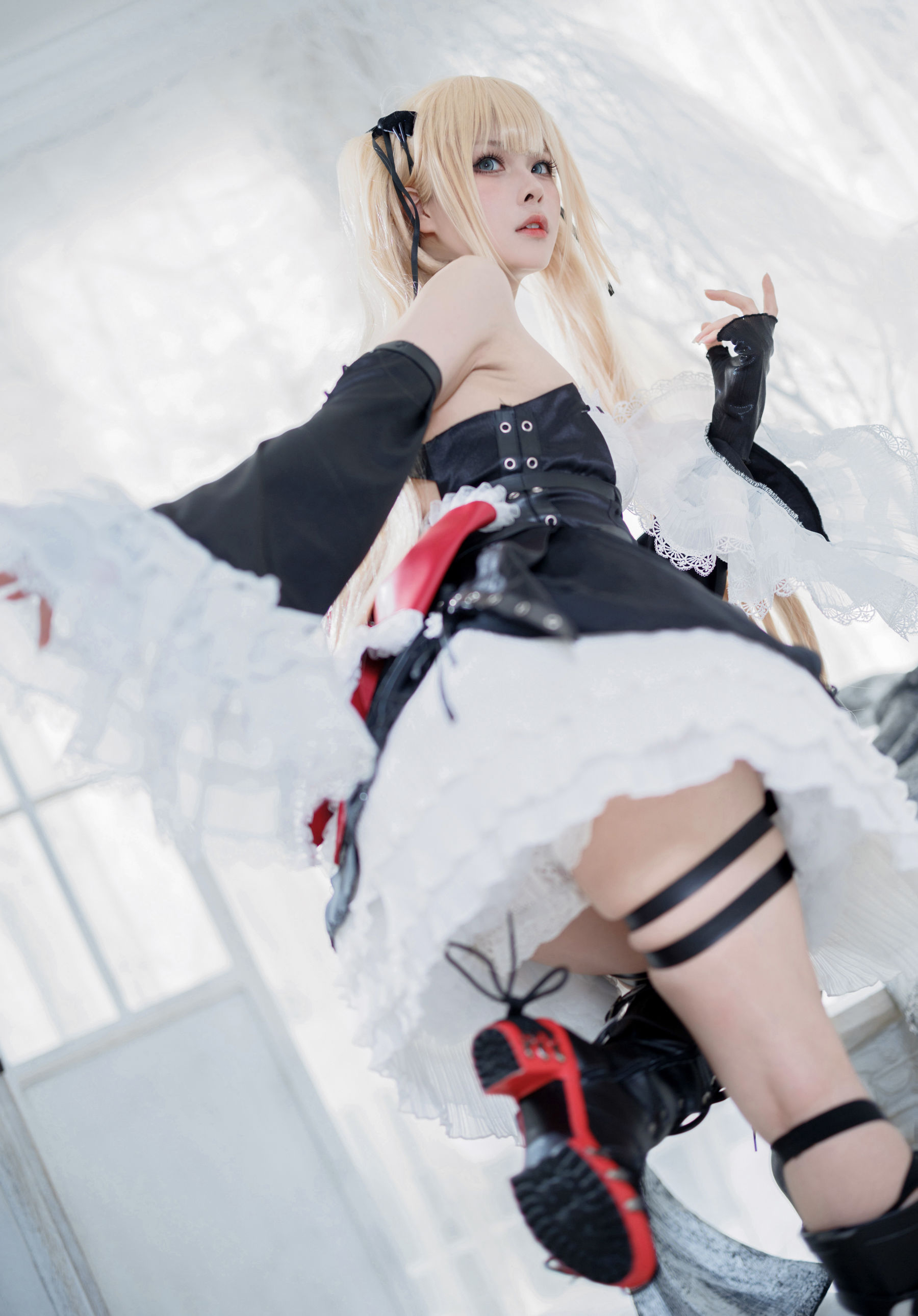 动漫博主w百合欧皇子w&#038;肃雨雨雨 – 玛丽萝丝柴郡 [18P] - 秀人网免费无水印在线套图写真