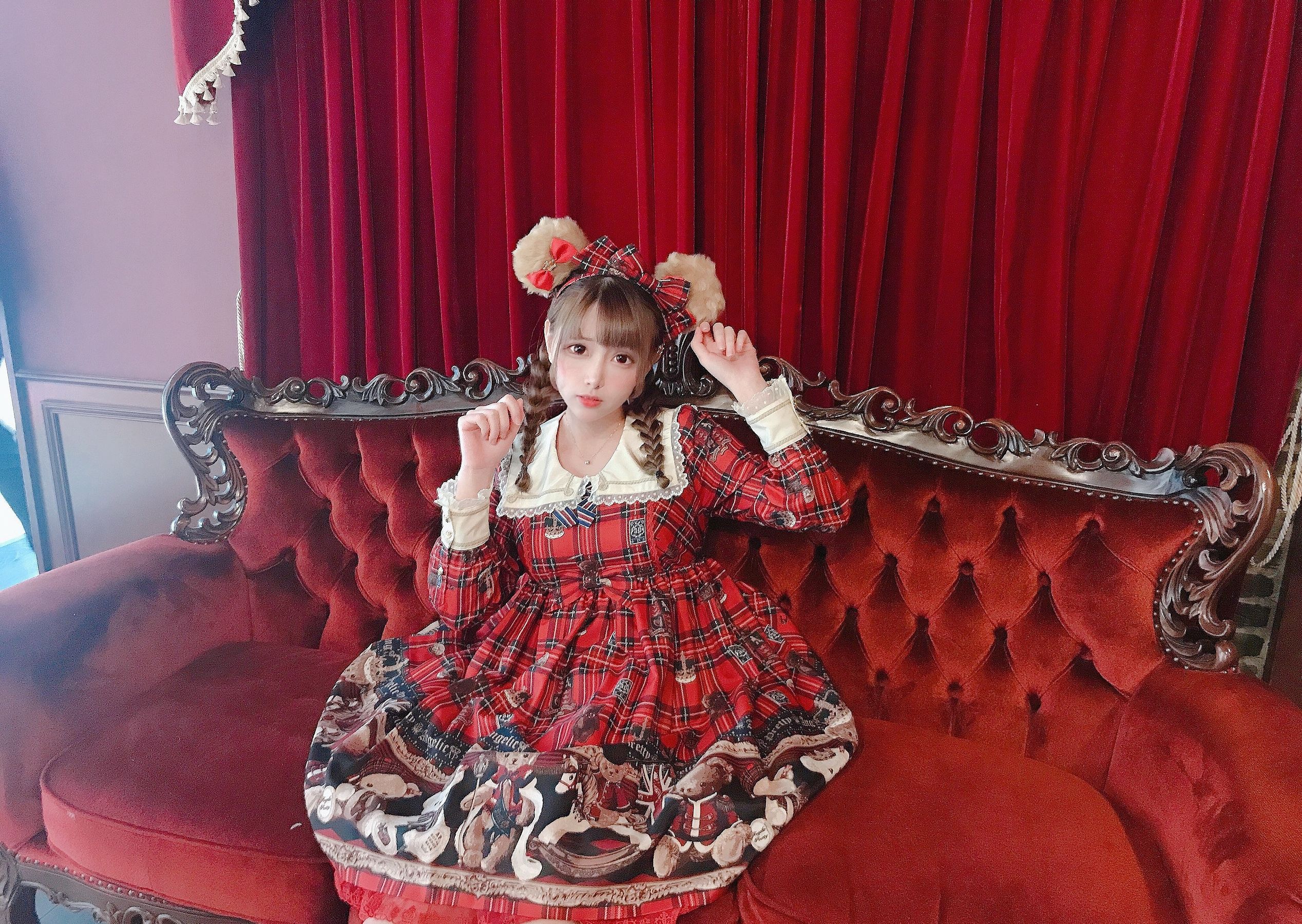 凛子酱 – Lolita 泰迪熊 [10P] - 秀人网免费无水印在线套图写真