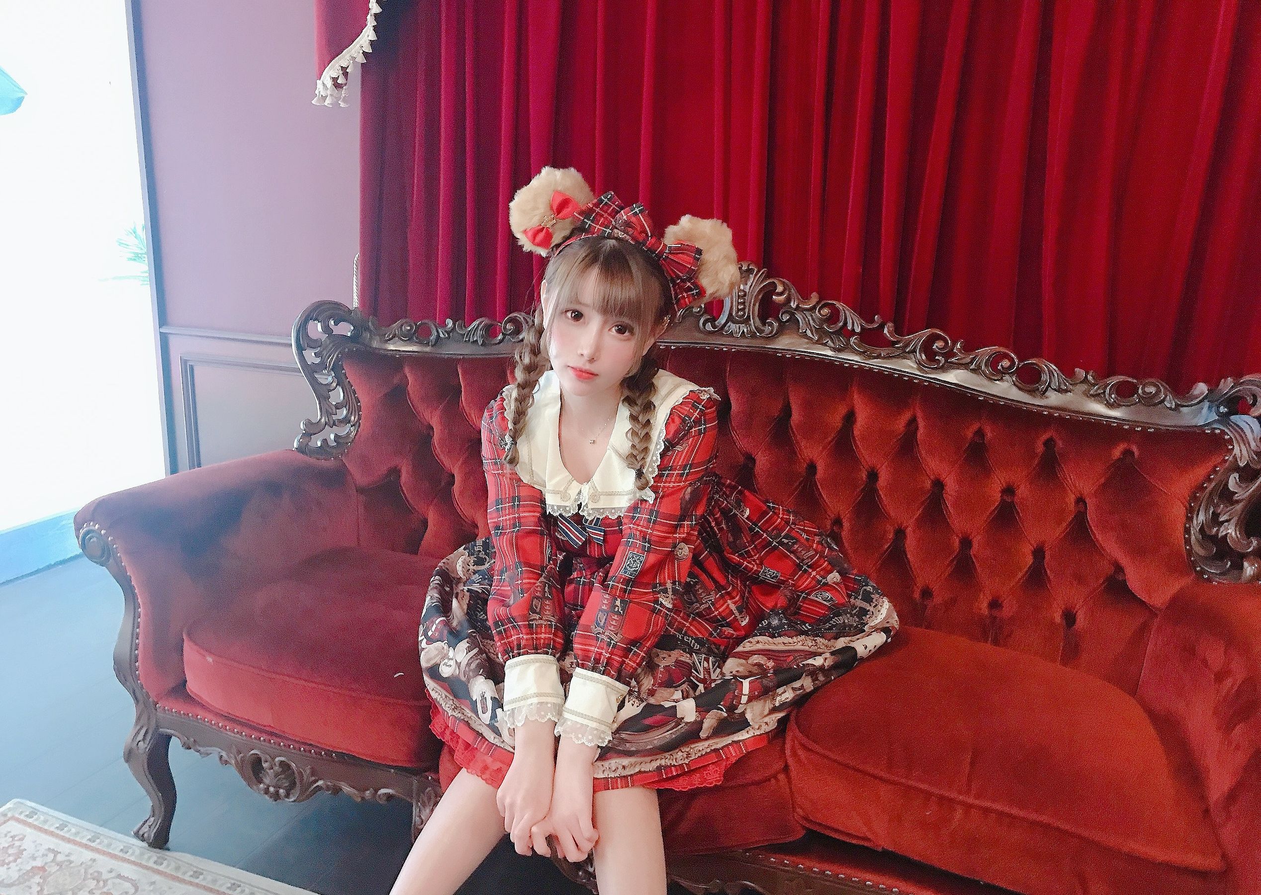 凛子酱 – Lolita 泰迪熊 [10P] - 秀人网免费无水印在线套图写真