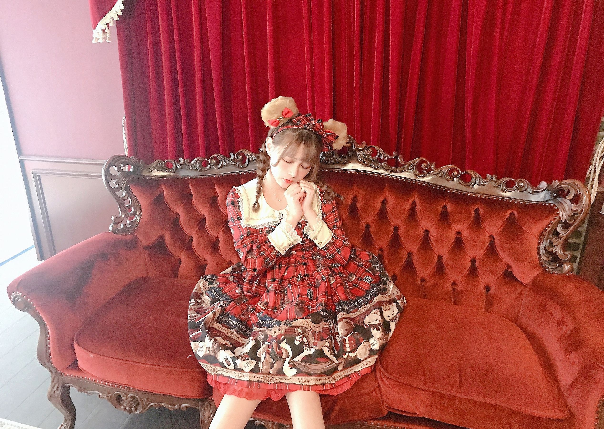 凛子酱 – Lolita 泰迪熊 [10P] - 秀人网免费无水印在线套图写真