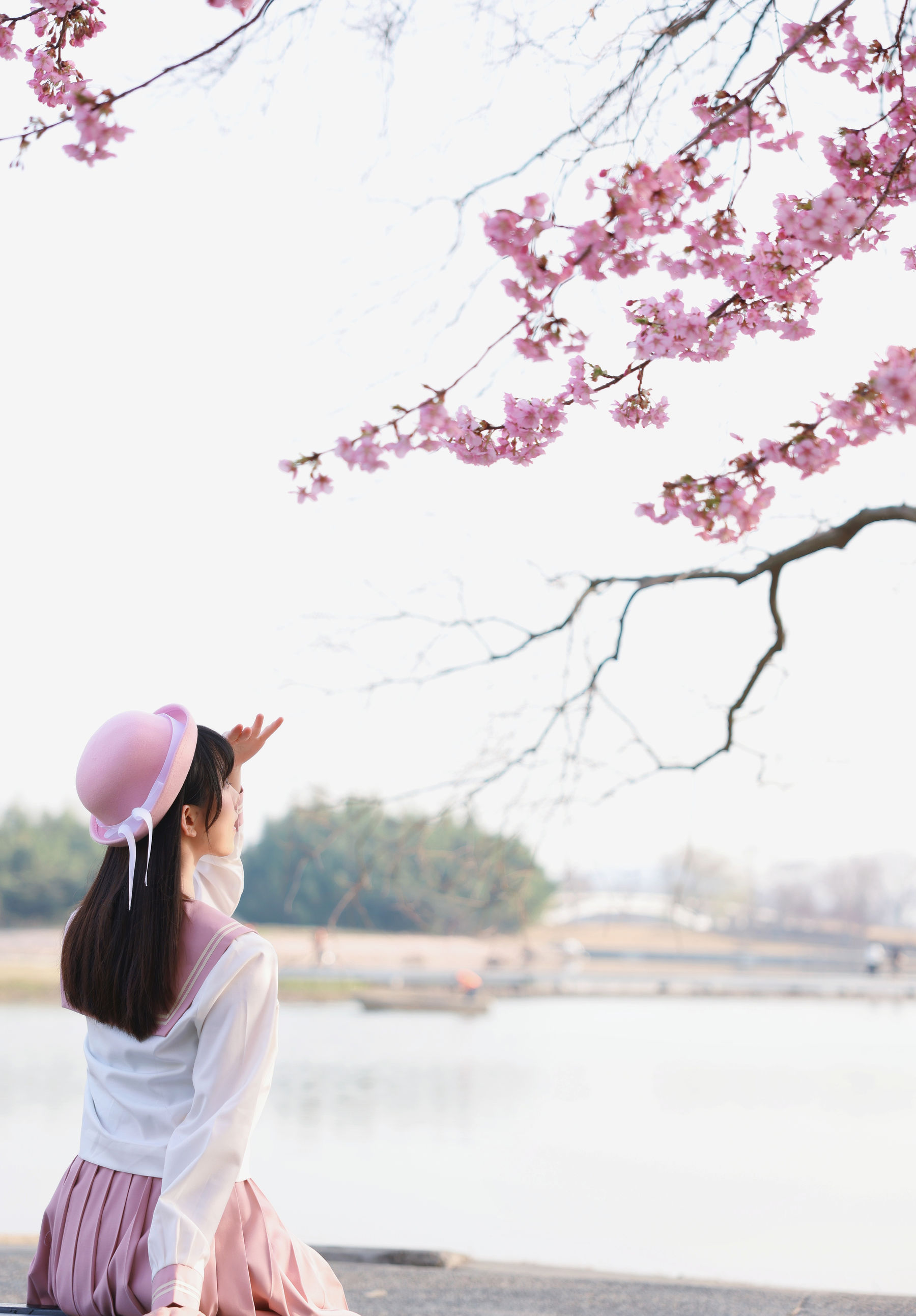 动漫博主Kitaro_绮太郎 – 樱花 [18P] - 秀人网免费无水印在线套图写真