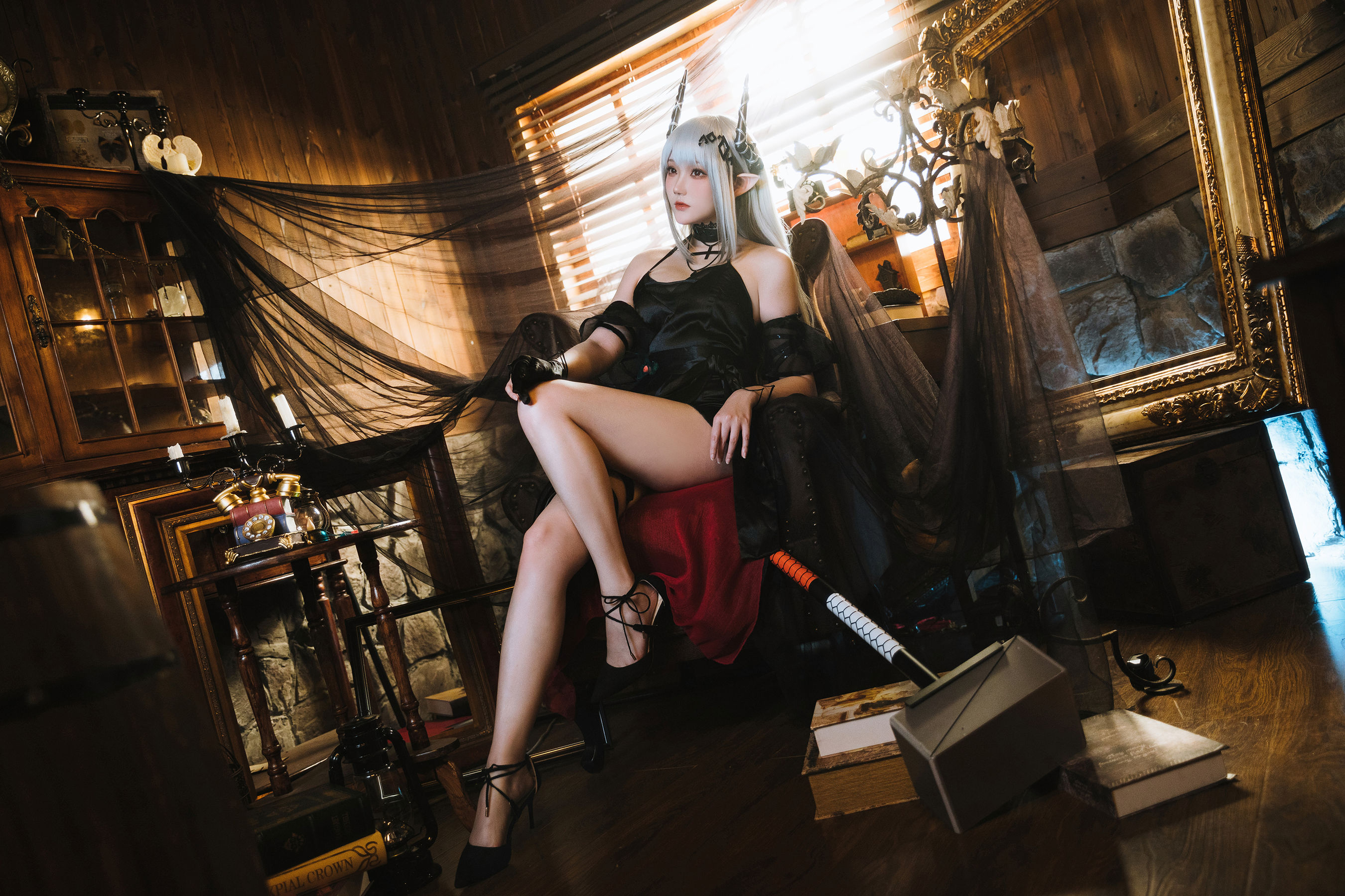 Coser瓜希酱福利 – 明日方舟 泥岩音律联觉 零号特工 [25P] - 秀人网免费无水印在线套图写真