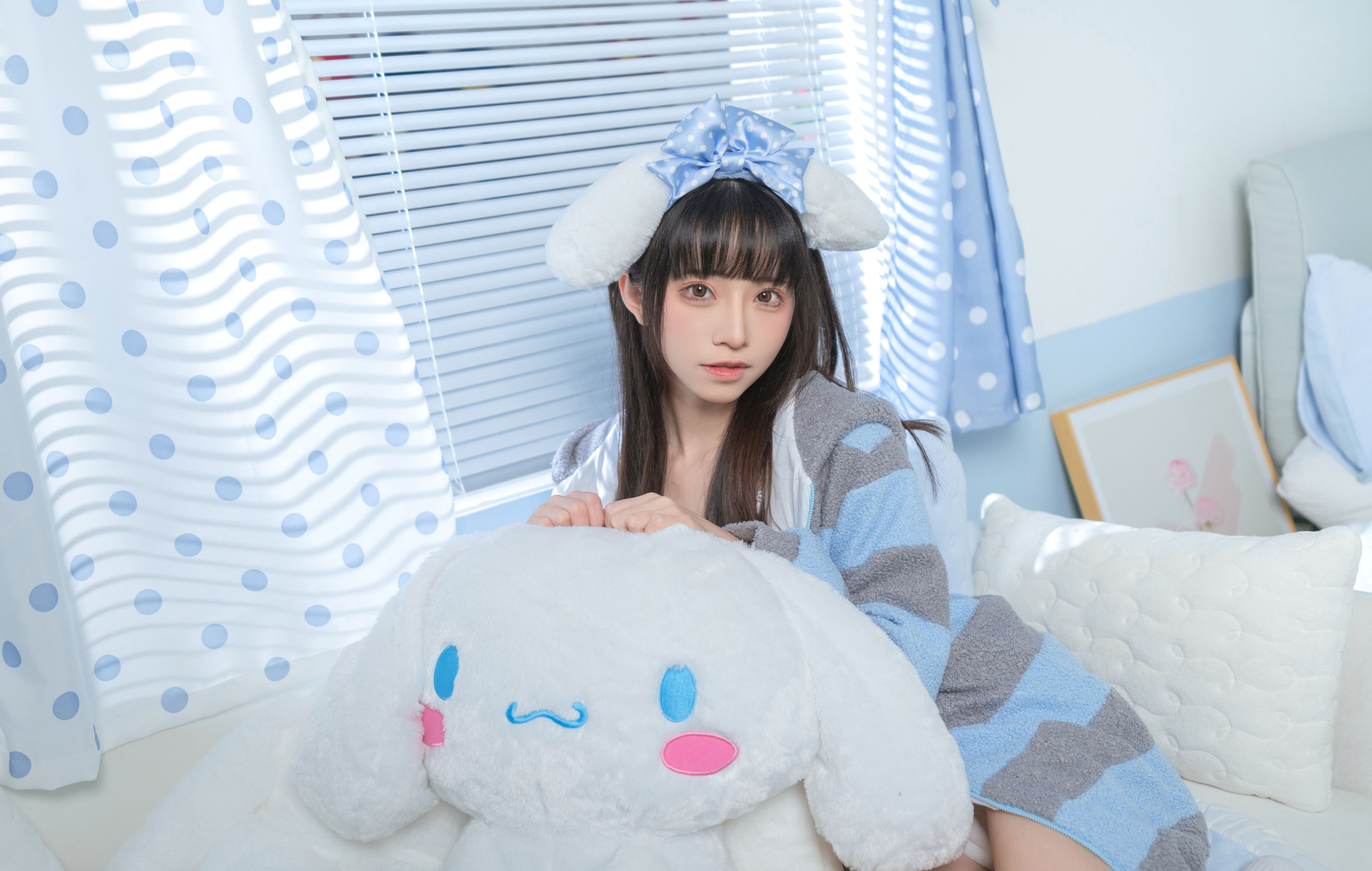 动漫博主Kitaro_绮太郎 – 玉桂狗 [14P] - 秀人网免费无水印在线套图写真