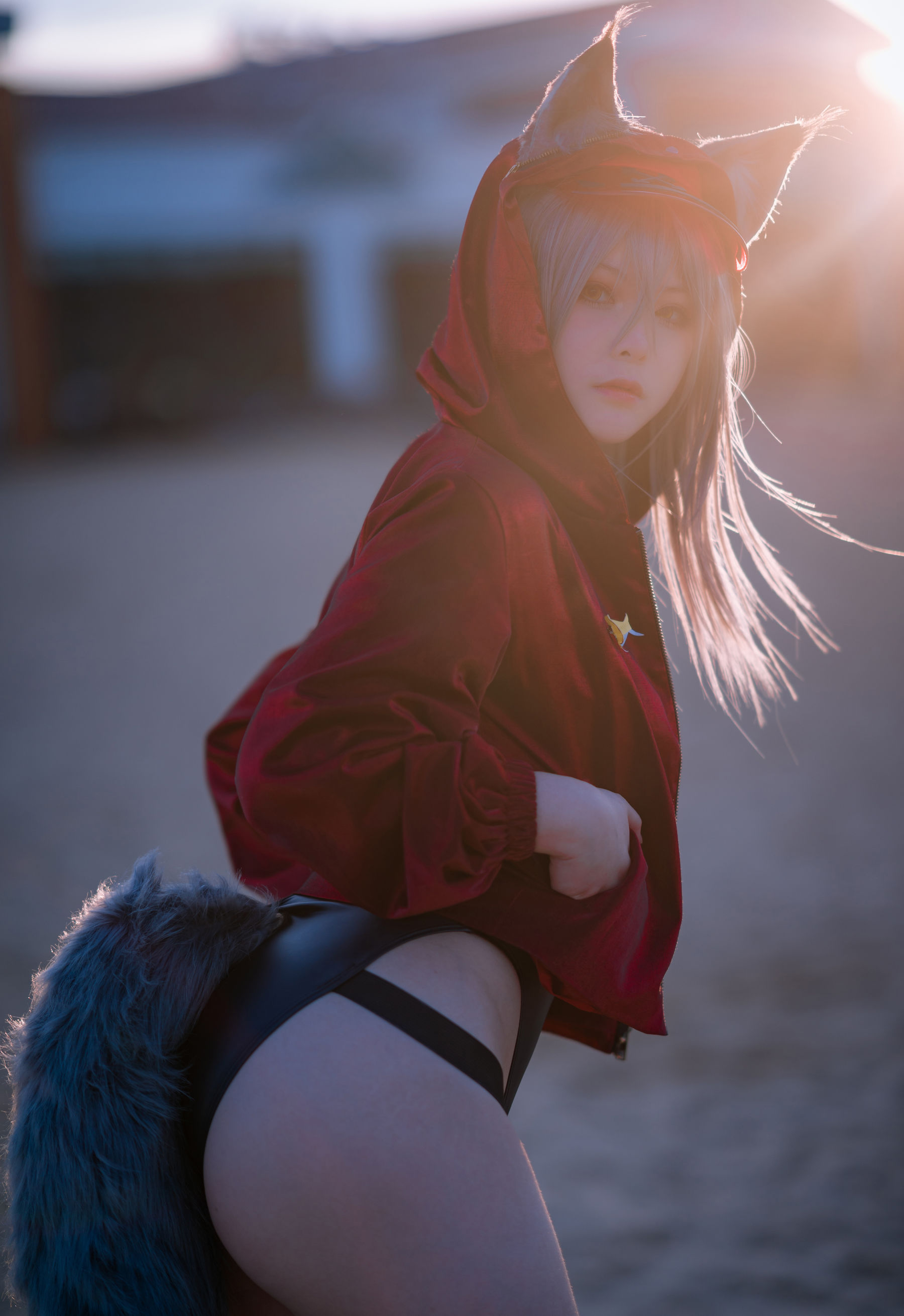 动漫博主w百合欧皇子w – 明日方舟 轻风 LB01 红 [12P] - 秀人网免费无水印在线套图写真