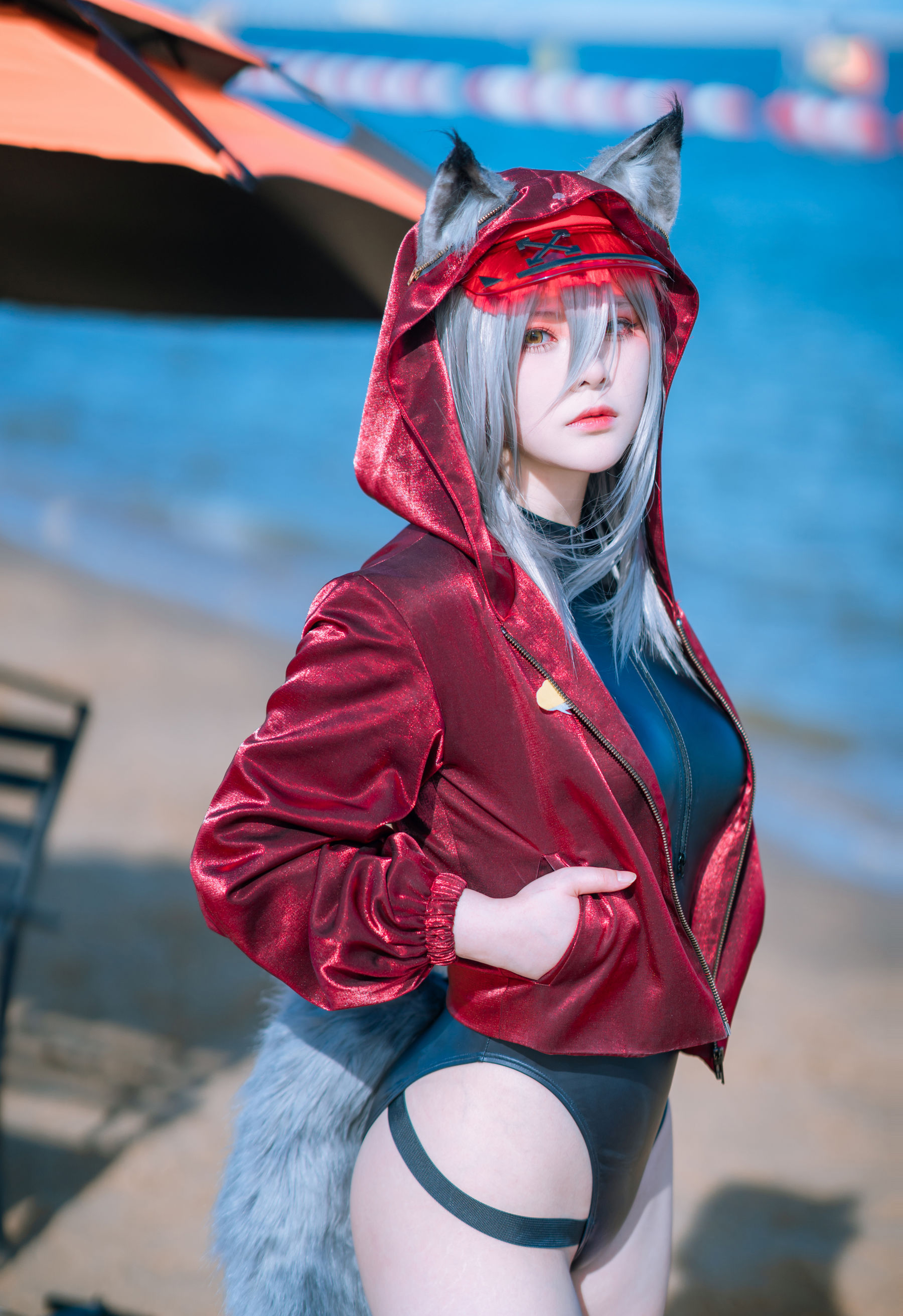 动漫博主w百合欧皇子w – 明日方舟 轻风 LB01 红 [12P] - 秀人网免费无水印在线套图写真