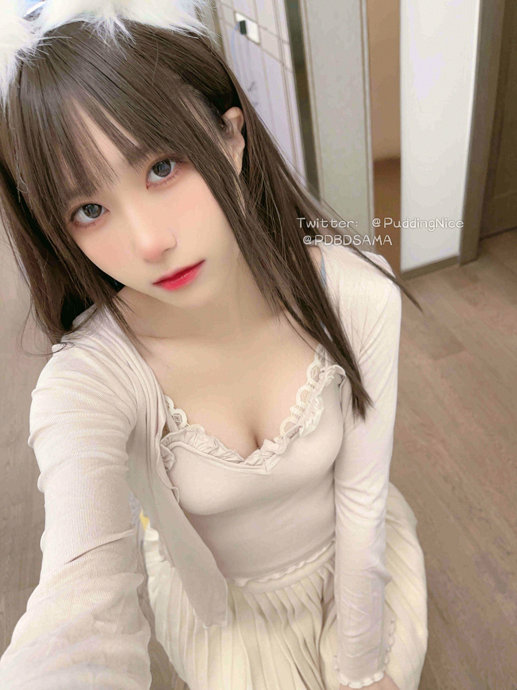 布丁大法 – S3糯米糕 [35P] - 秀人网免费无水印在线套图写真