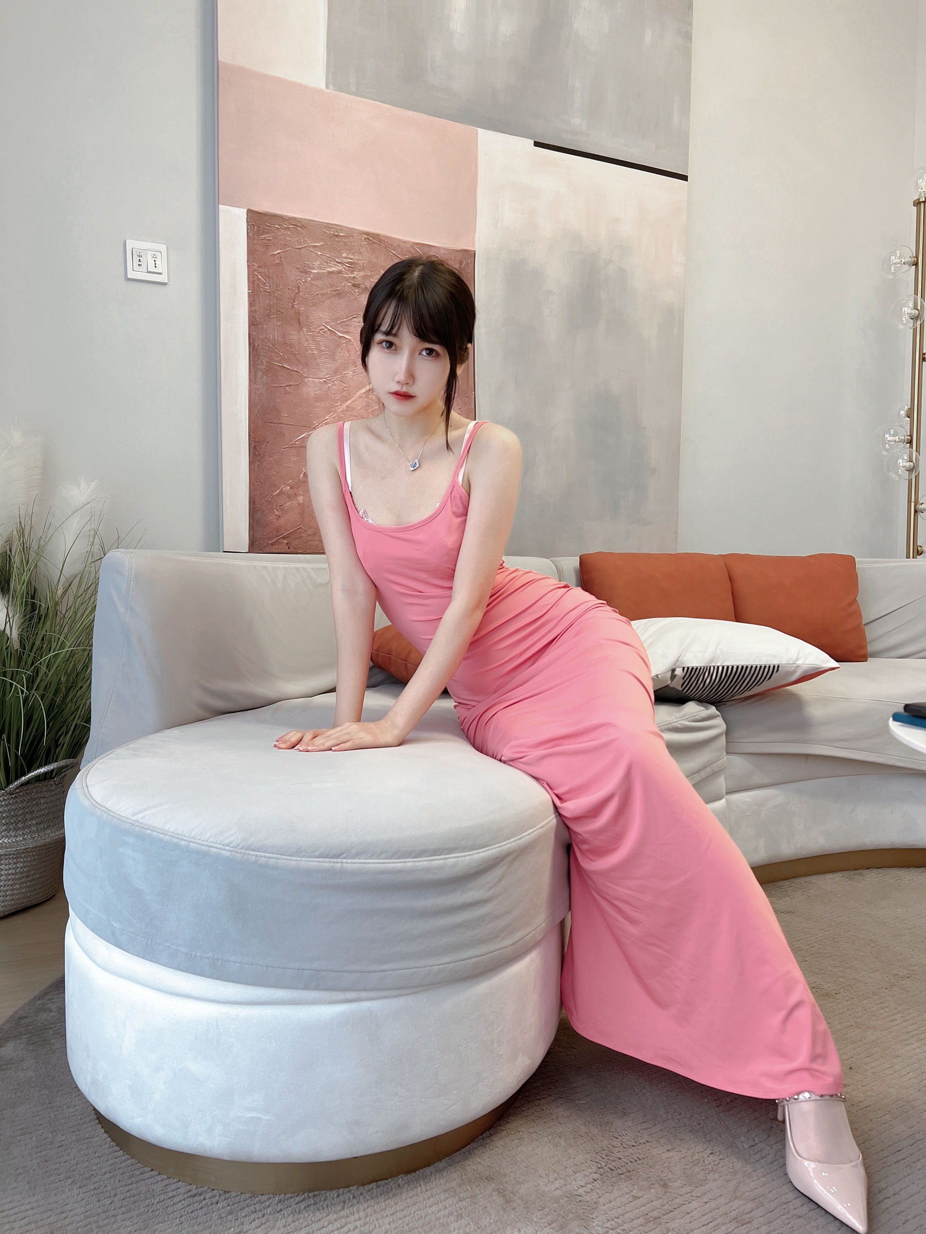 微博人气Coser不呆猫 – 浴室粉色激凸人妻 [39P] - 秀人网免费无水印在线套图写真