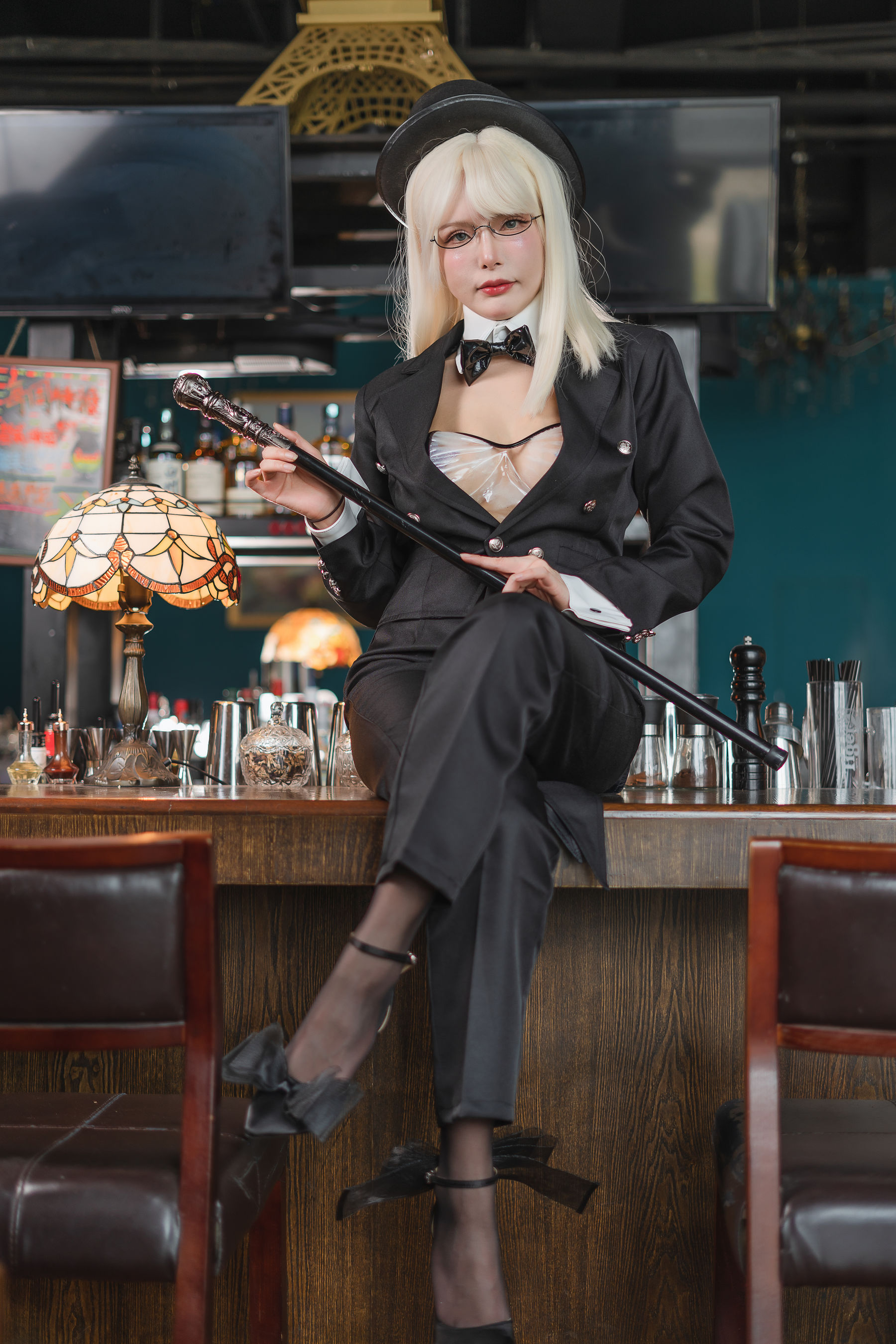 秋和柯基(夏小秋秋秋) – 舞台秀 [49P] - 秀人网免费无水印在线套图写真