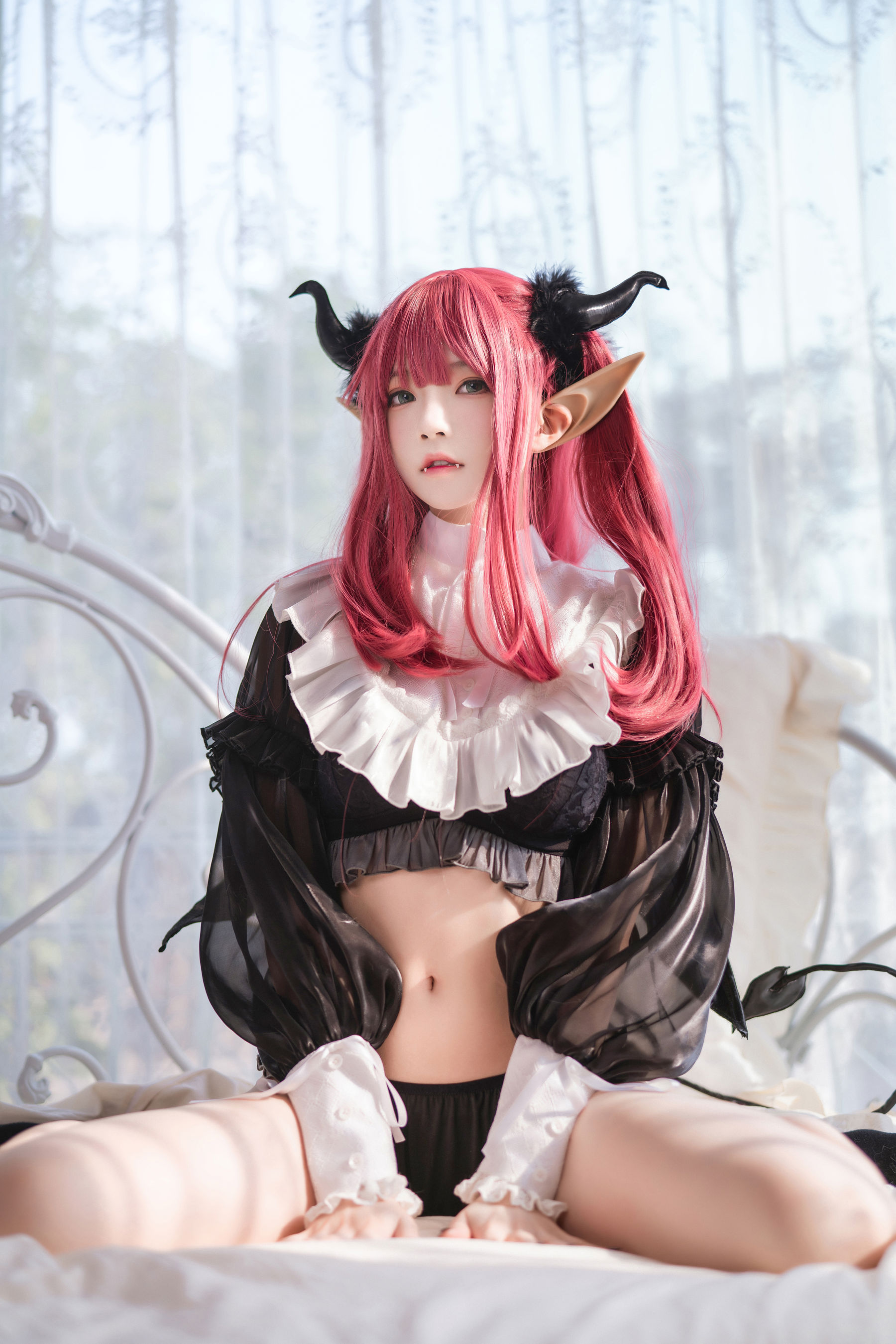 桜桃喵 – 喜多川海梦 魅魔 [66P] - 秀人网免费无水印在线套图写真