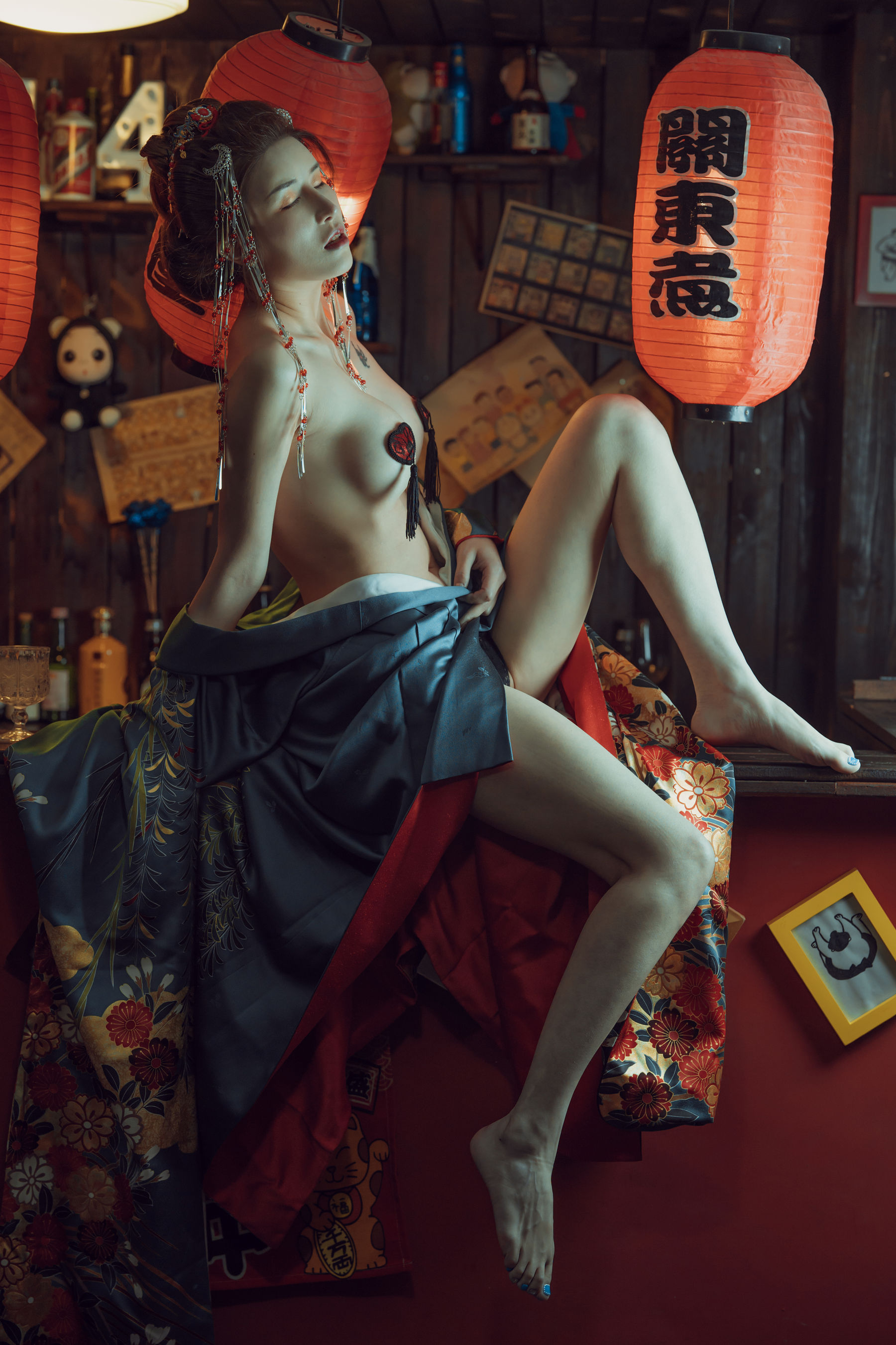 鹿八岁 – 酒醉的和服少女 [40P] - 秀人网免费无水印在线套图写真