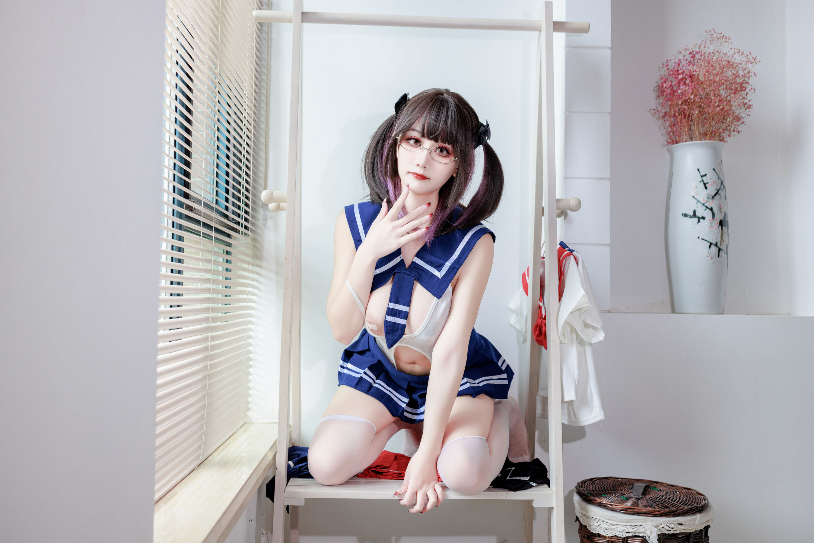 阿雪雪 – 连体水手服 [19P] - 秀人网免费无水印在线套图写真