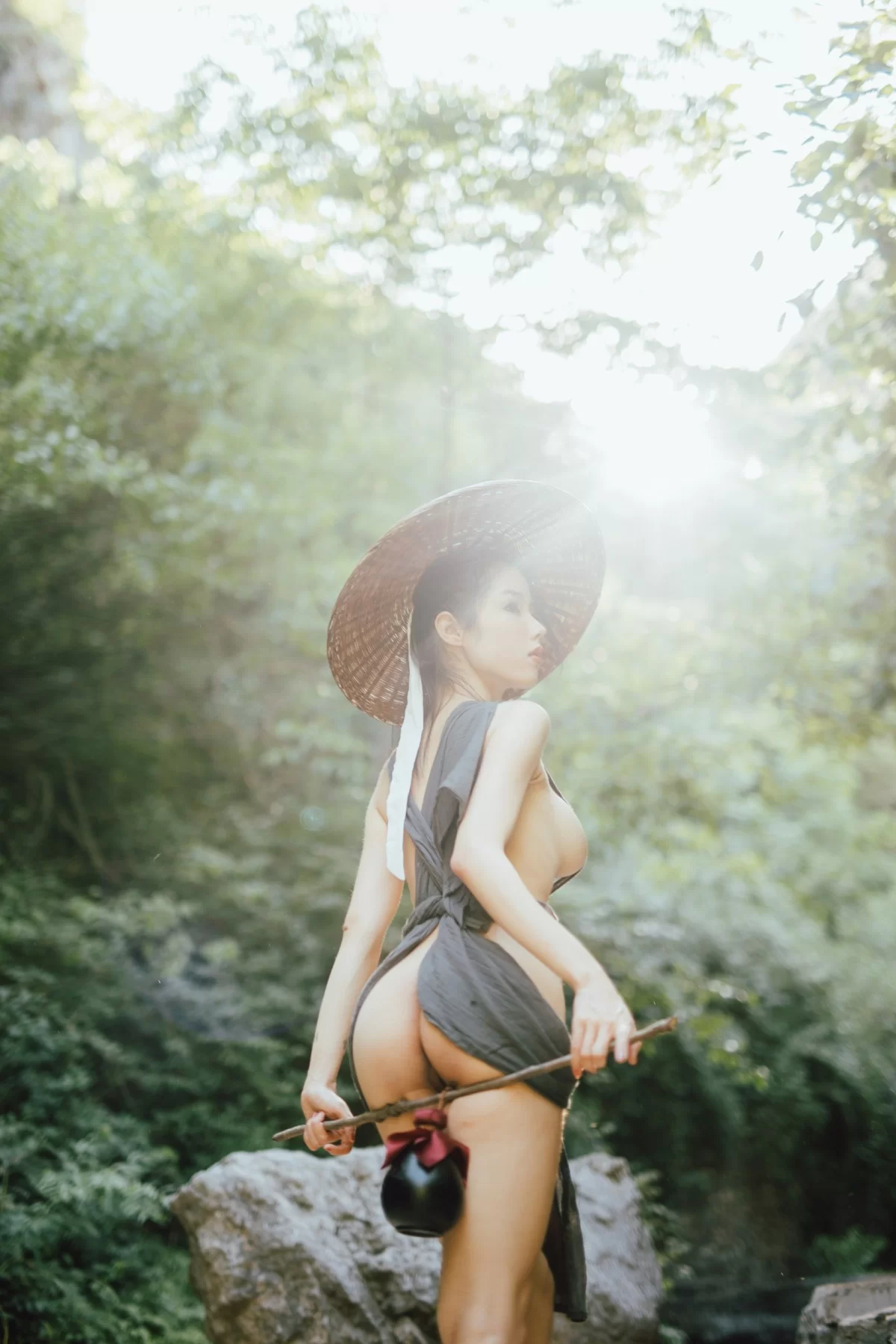 钛合金TiTi – 饮山间 [98P] - 秀人网免费无水印在线套图写真