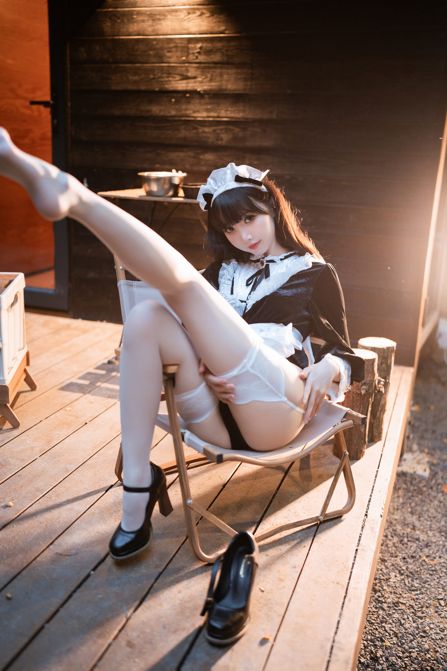 面饼仙儿 – 木屋女仆 [27P] - 秀人网免费无水印在线套图写真